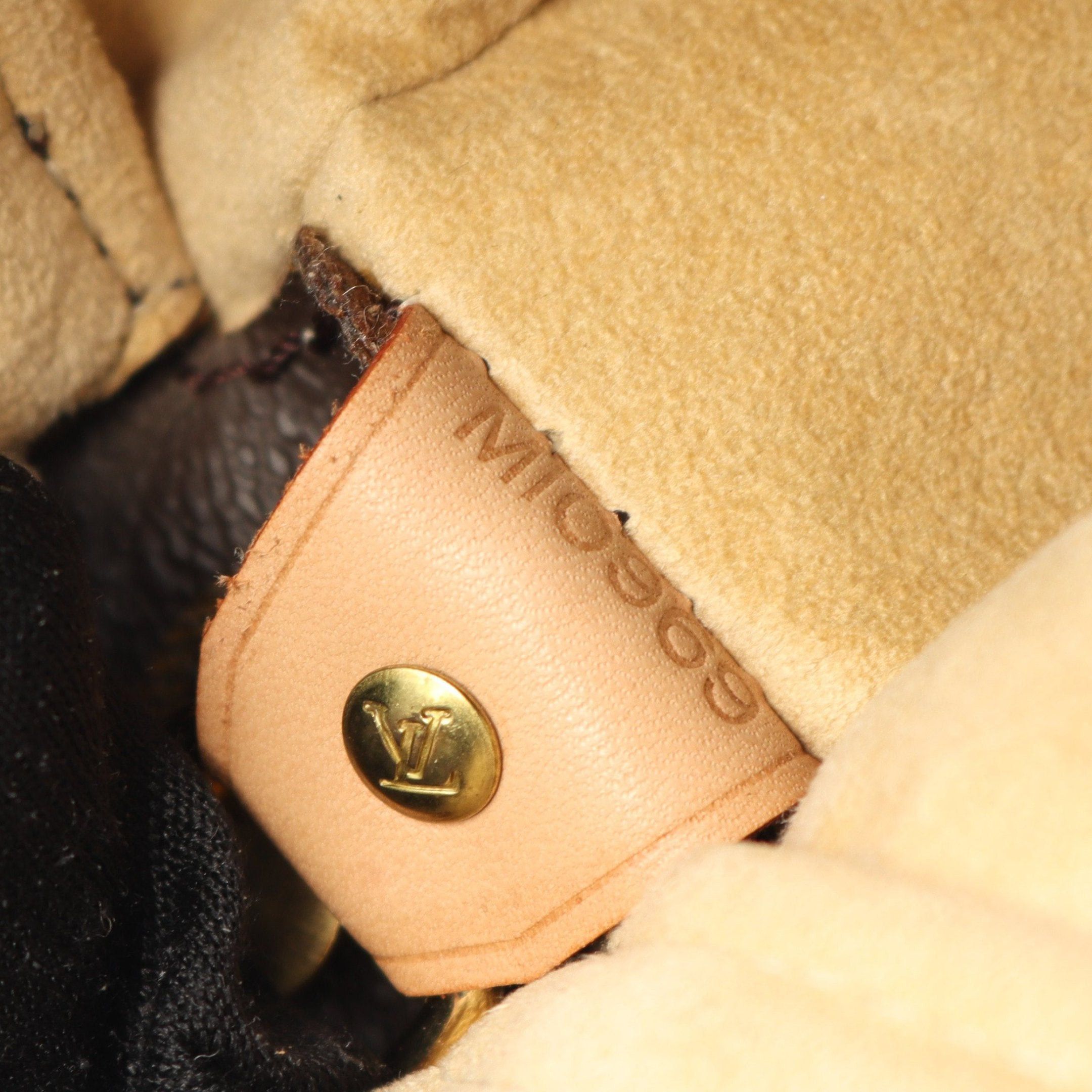 Louis Vuitton Louis Vuitton Looping Gm Monogram Shoulder Bag Leather Brown Size ONE SIZE - 5 Thumbnail