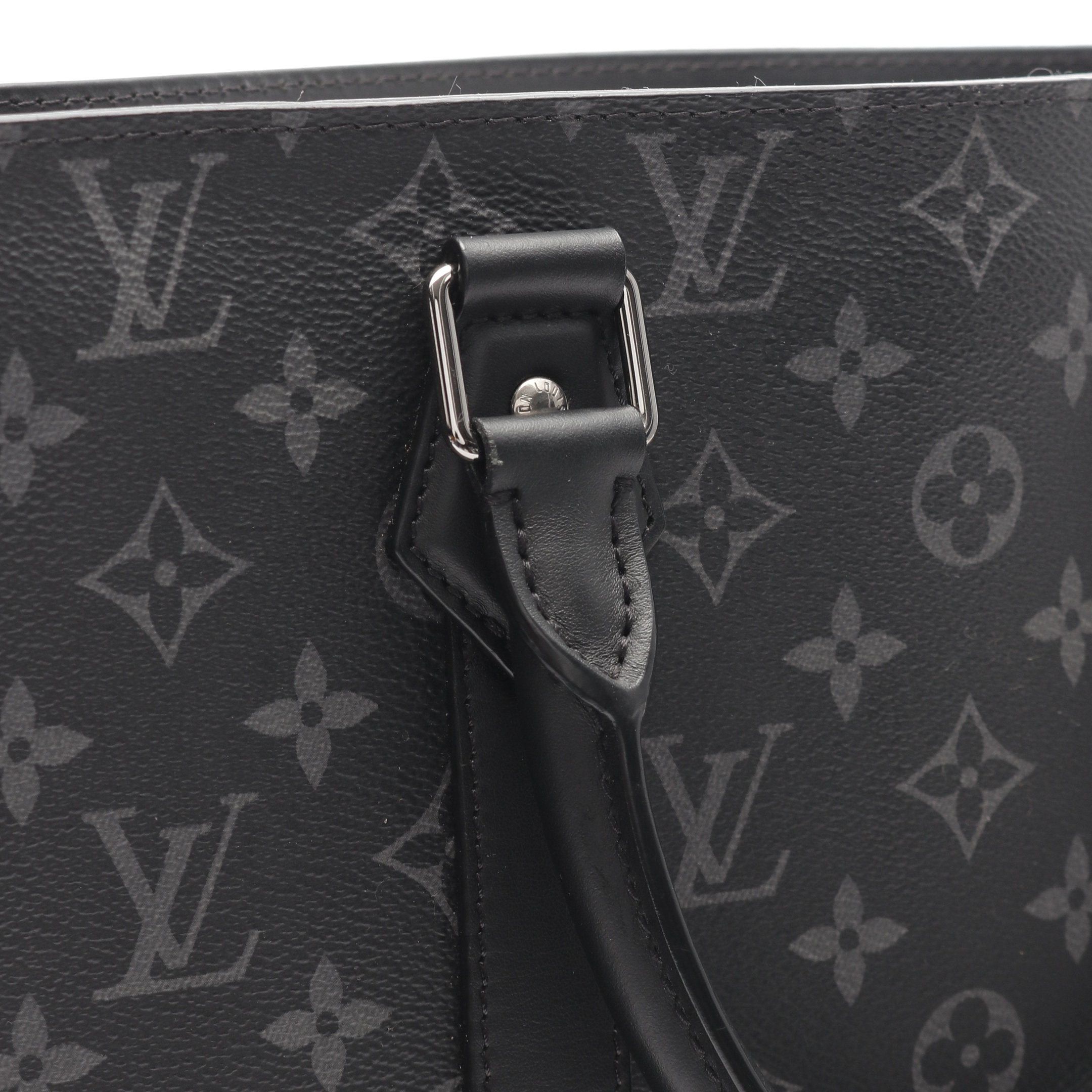 Louis Vuitton Louis Vuitton Sac Plat Monogram Eclipse Handbag Tote Bag Leather Black Size ONE SIZE - 7 Thumbnail