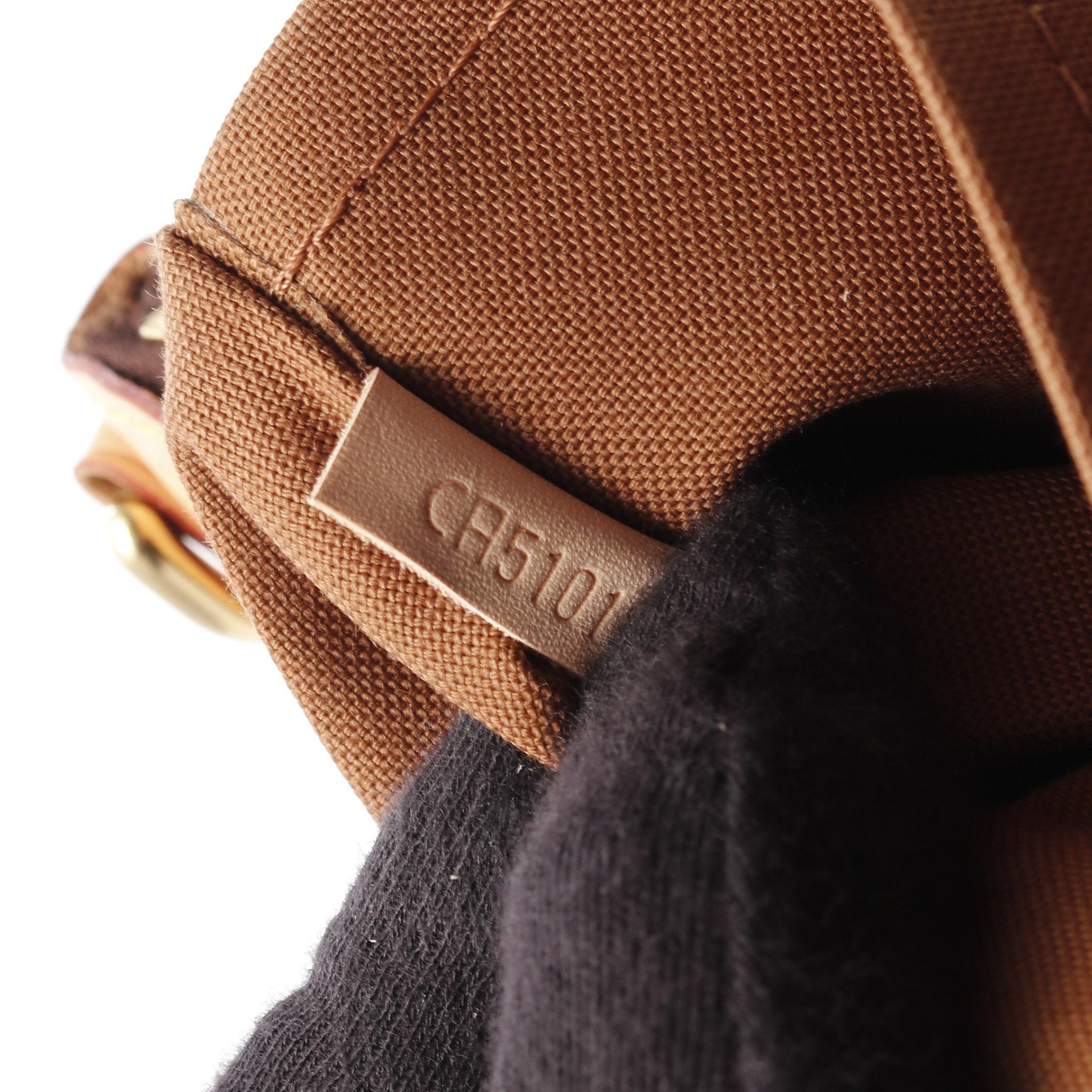 Louis Vuitton Louis Vuitton Odeon Pm Monogram Shoulder Bag Leather Brown Size ONE SIZE - 5 Thumbnail