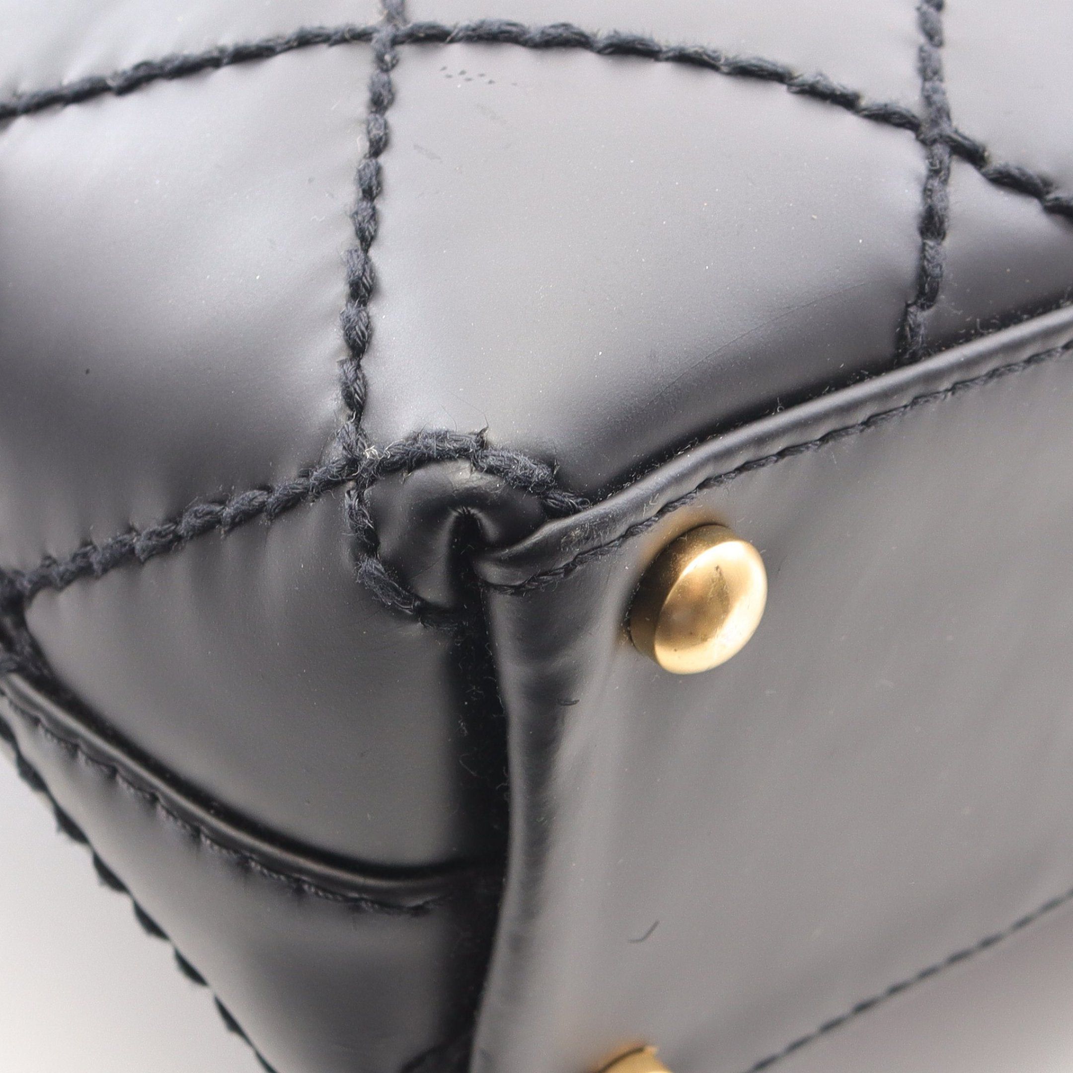 Chanel Chanel Wild Stitch Handbag Tote Bag Leather Black Gold Hardware Size ONE SIZE - 10 Thumbnail