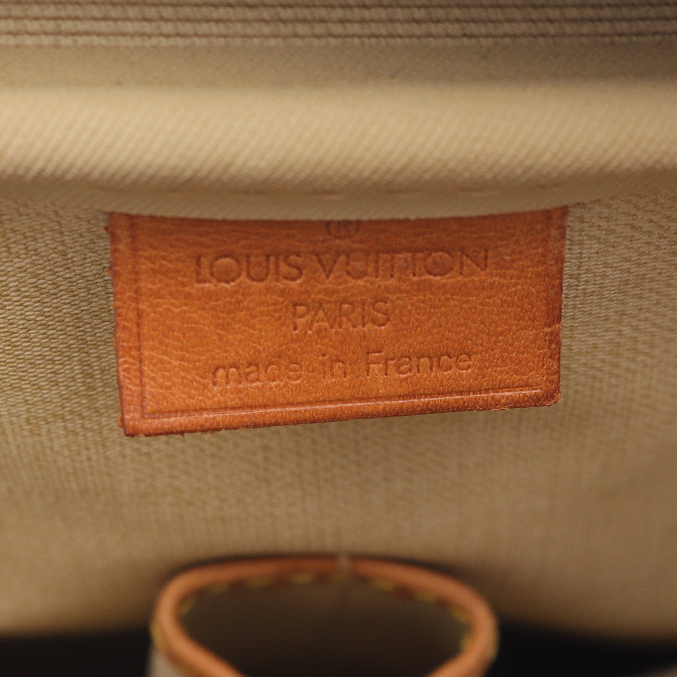 Louis Vuitton Louis Vuitton Deauville Bowling Vanity Monogram Handbag Leather Brown Size ONE SIZE - 4 Thumbnail