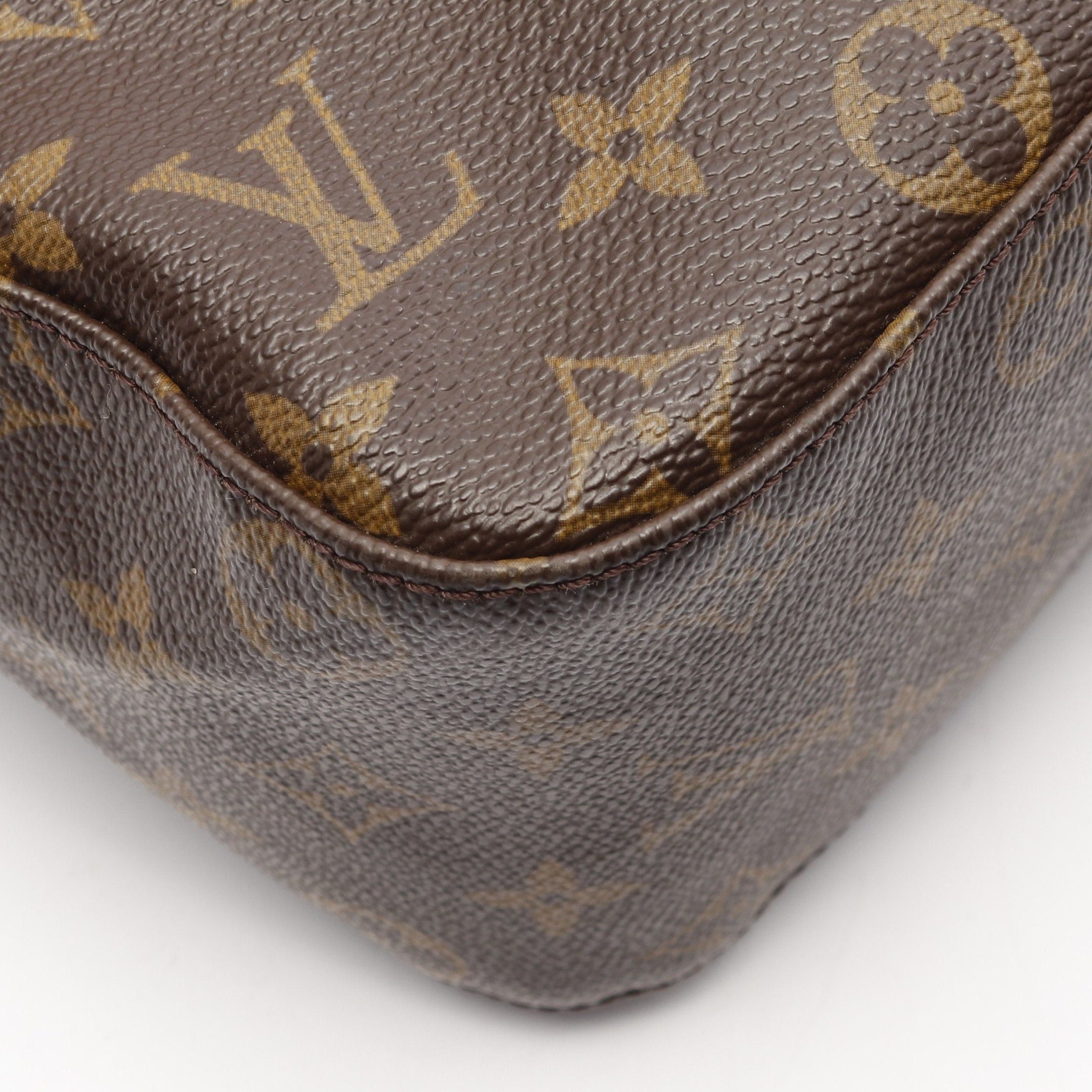 Louis Vuitton Louis Vuitton Looping Gm Monogram Shoulder Bag Leather Brown Size ONE SIZE - 8 Thumbnail