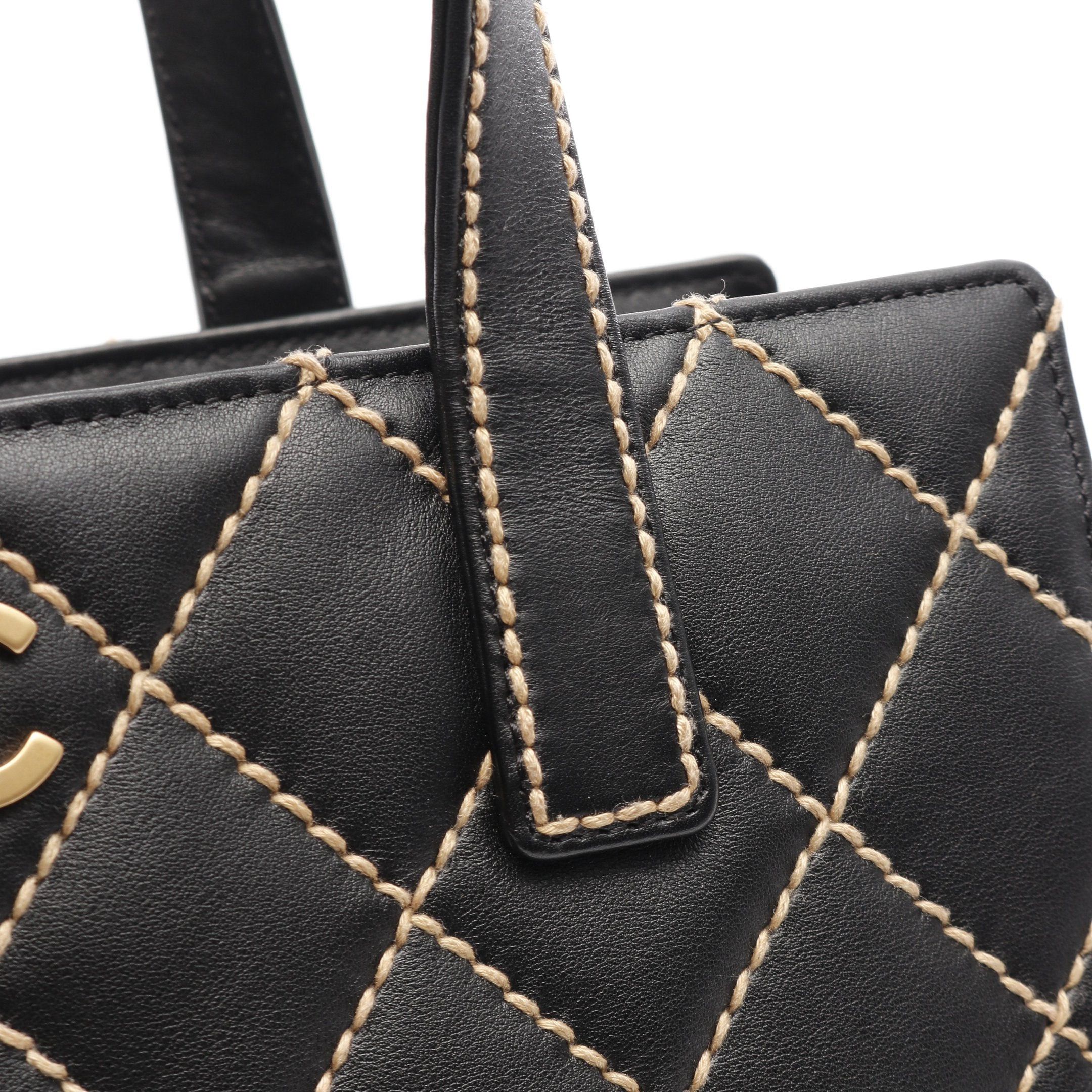 Chanel Chanel Wild Stitch Handbag Tote Bag Leather Black Gold Hardware Size ONE SIZE - 8 Thumbnail