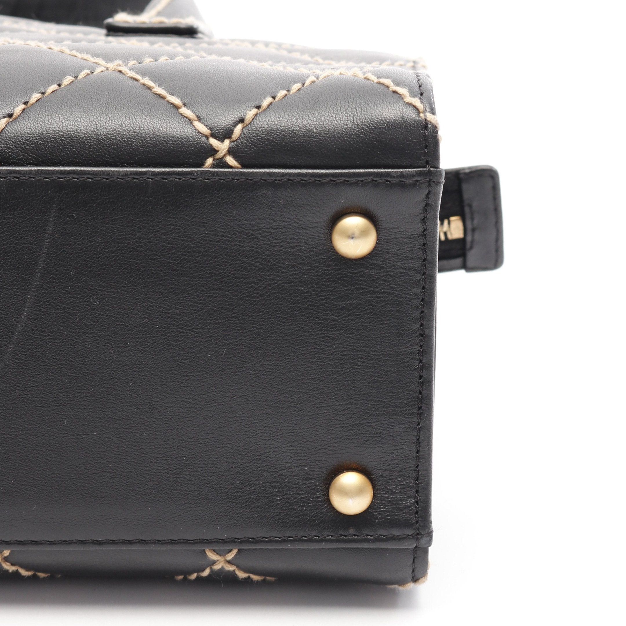 Chanel Chanel Wild Stitch Handbag Tote Bag Leather Black Gold Hardware Size ONE SIZE - 9 Thumbnail