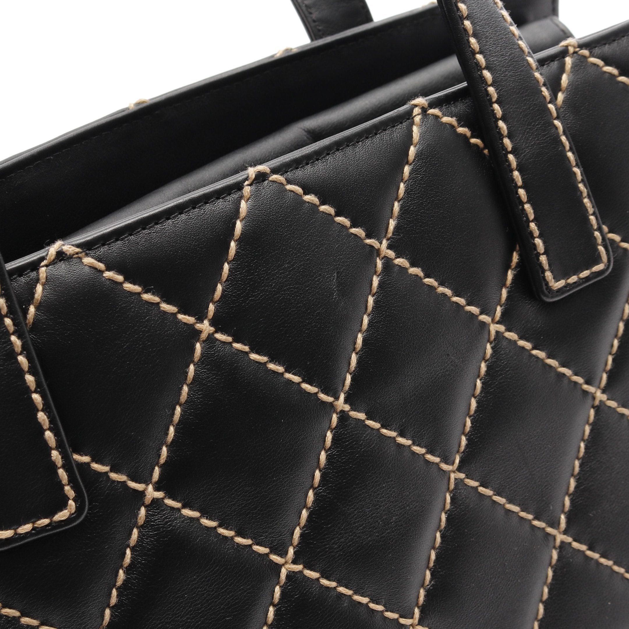 Chanel Chanel Wild Stitch Handbag Tote Bag Leather Black Gold Hardware Size ONE SIZE - 10 Thumbnail