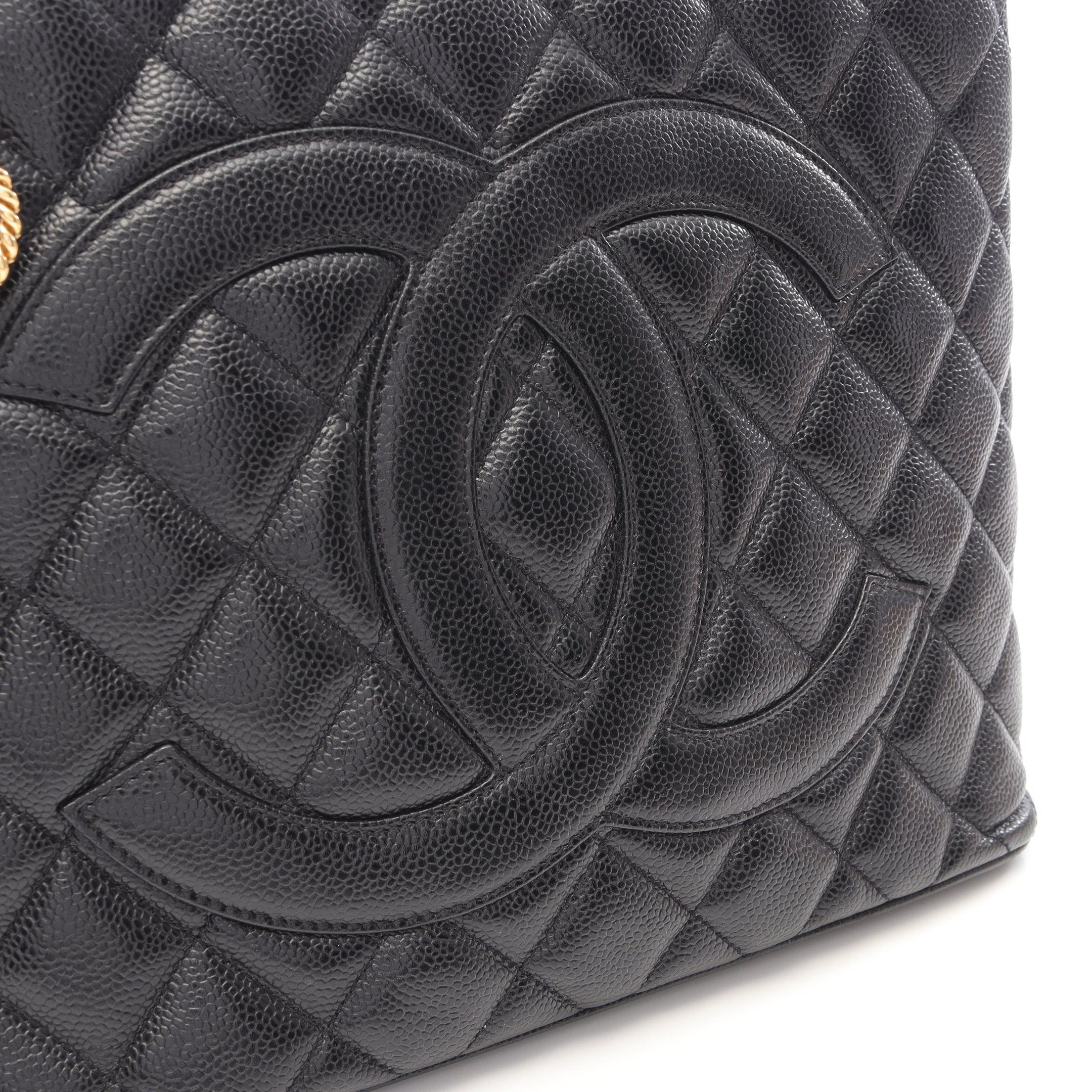 Chanel Chanel Reissue Tote Handbag Bag Caviar Skin Black Gold Hardware Size ONE SIZE - 9 Thumbnail