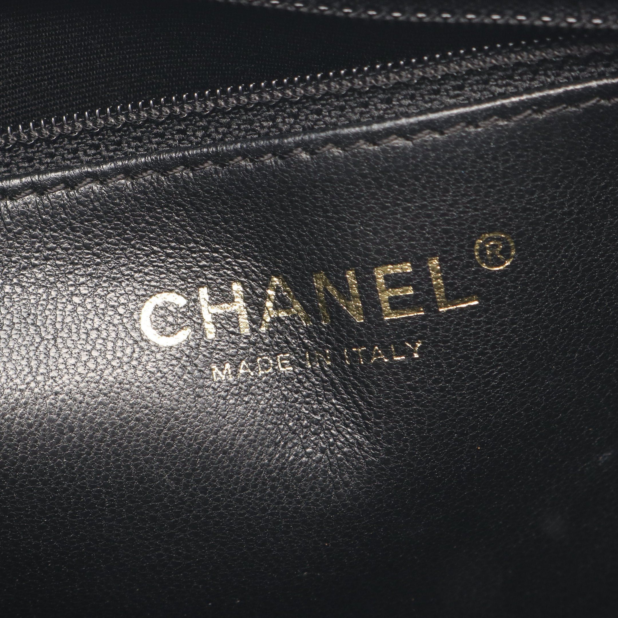 Chanel Chanel Reissue Tote Handbag Bag Caviar Skin Black Gold Hardware Size ONE SIZE - 4 Thumbnail