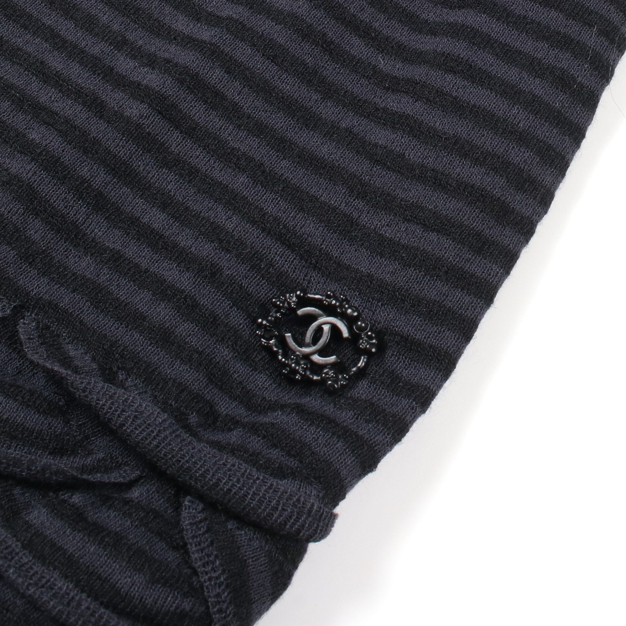 Chanel Chanel Knit Dress V-Neck Rayon Black Dark Gray Size ONE SIZE - 6 Thumbnail