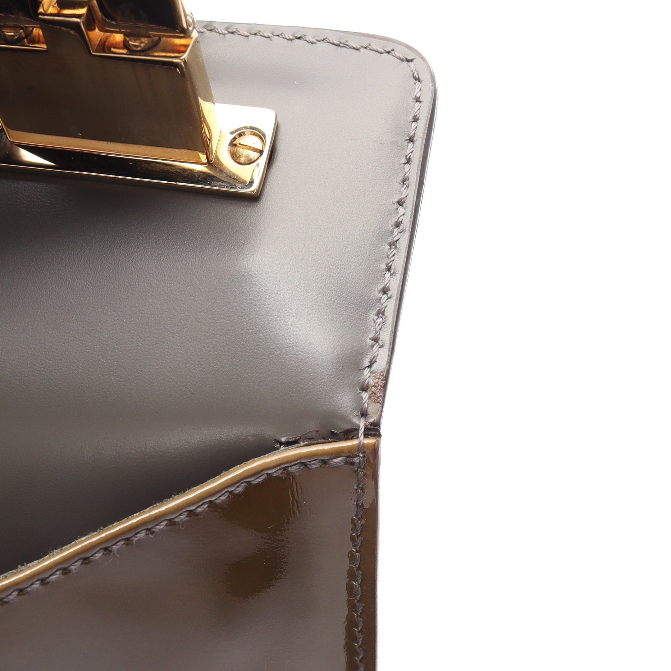 Salvatore Ferragamo Salvatore Ferragamo Handbag Enamel Khaki Green Size ONE SIZE - 9 Thumbnail