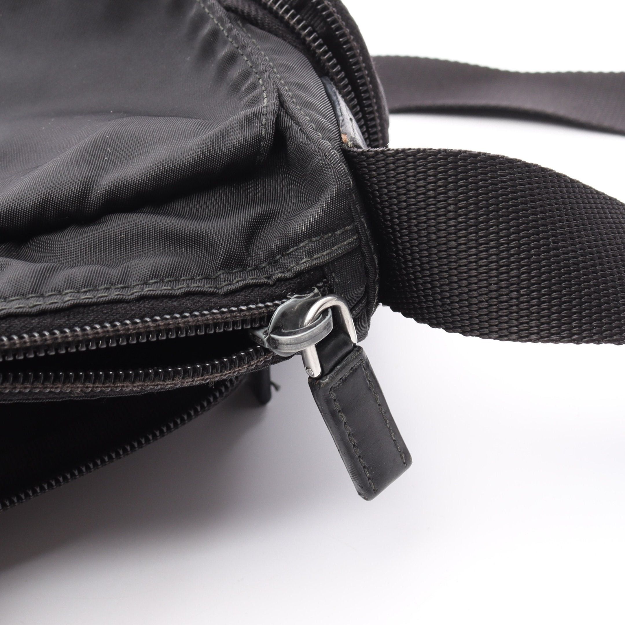Prada Prada Tessuto Calf Shoulder Bag Nylon Leather Black Size ONE SIZE - 5 Thumbnail