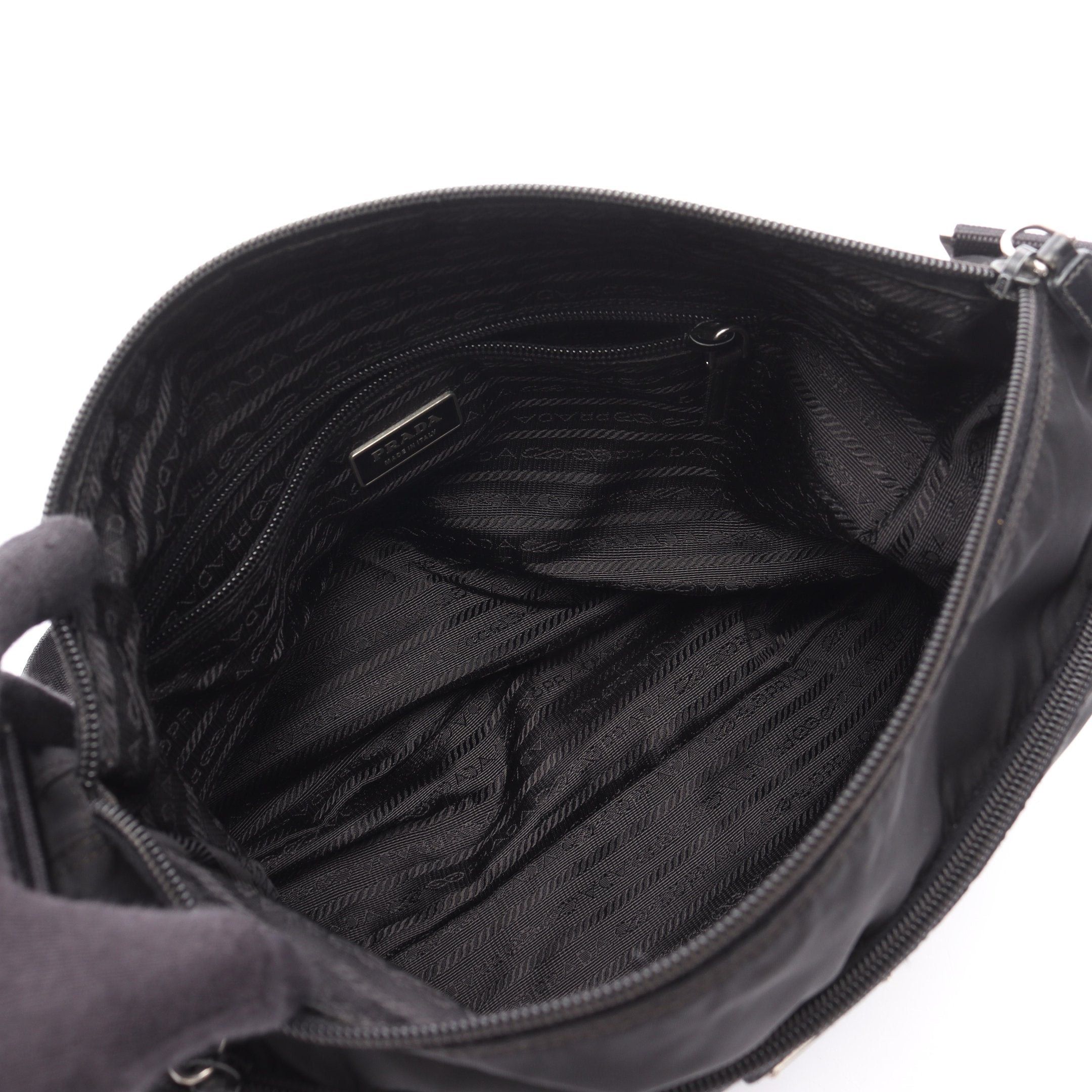 Prada Prada Re-Nylon Shoulder Bag Nylon Leather Black Prada Logo Plate Size ONE SIZE - 3 Thumbnail