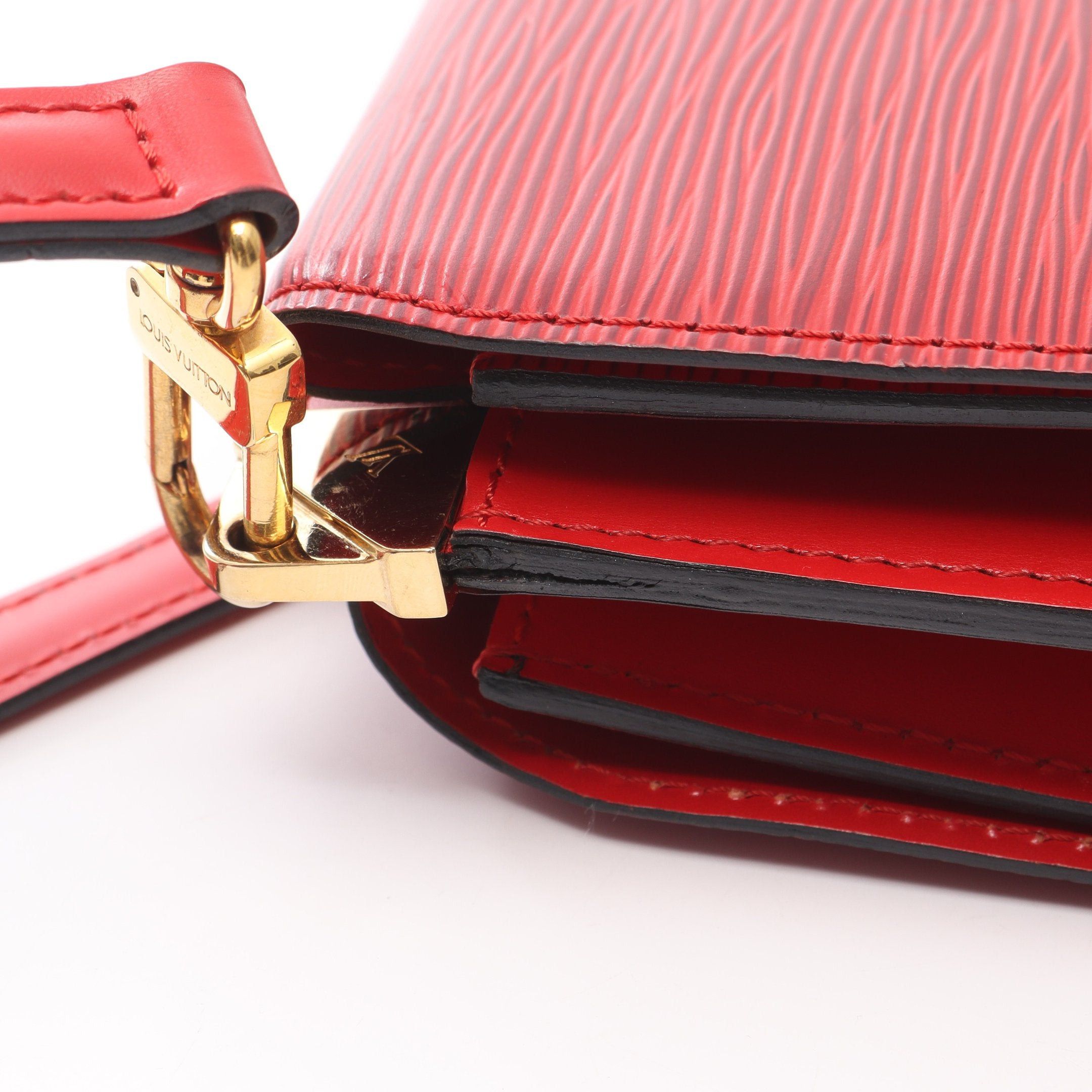 Louis Vuitton Louis Vuitton Grenelle Epi Castilian Red Shoulder Bag Leather Size ONE SIZE - 13 Thumbnail