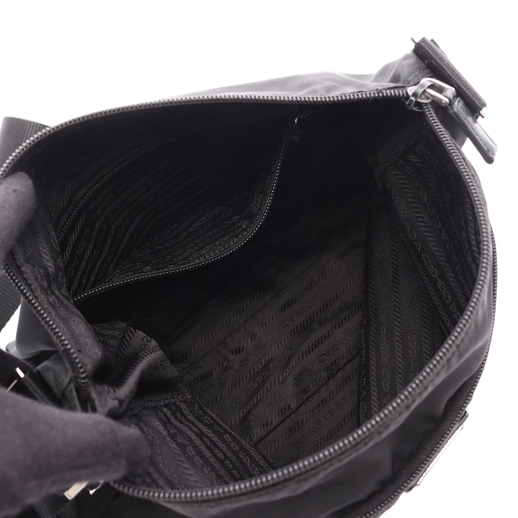 Prada Prada Re-Nylon Shoulder Bag Nylon Leather Black Size ONE SIZE - 3 Thumbnail