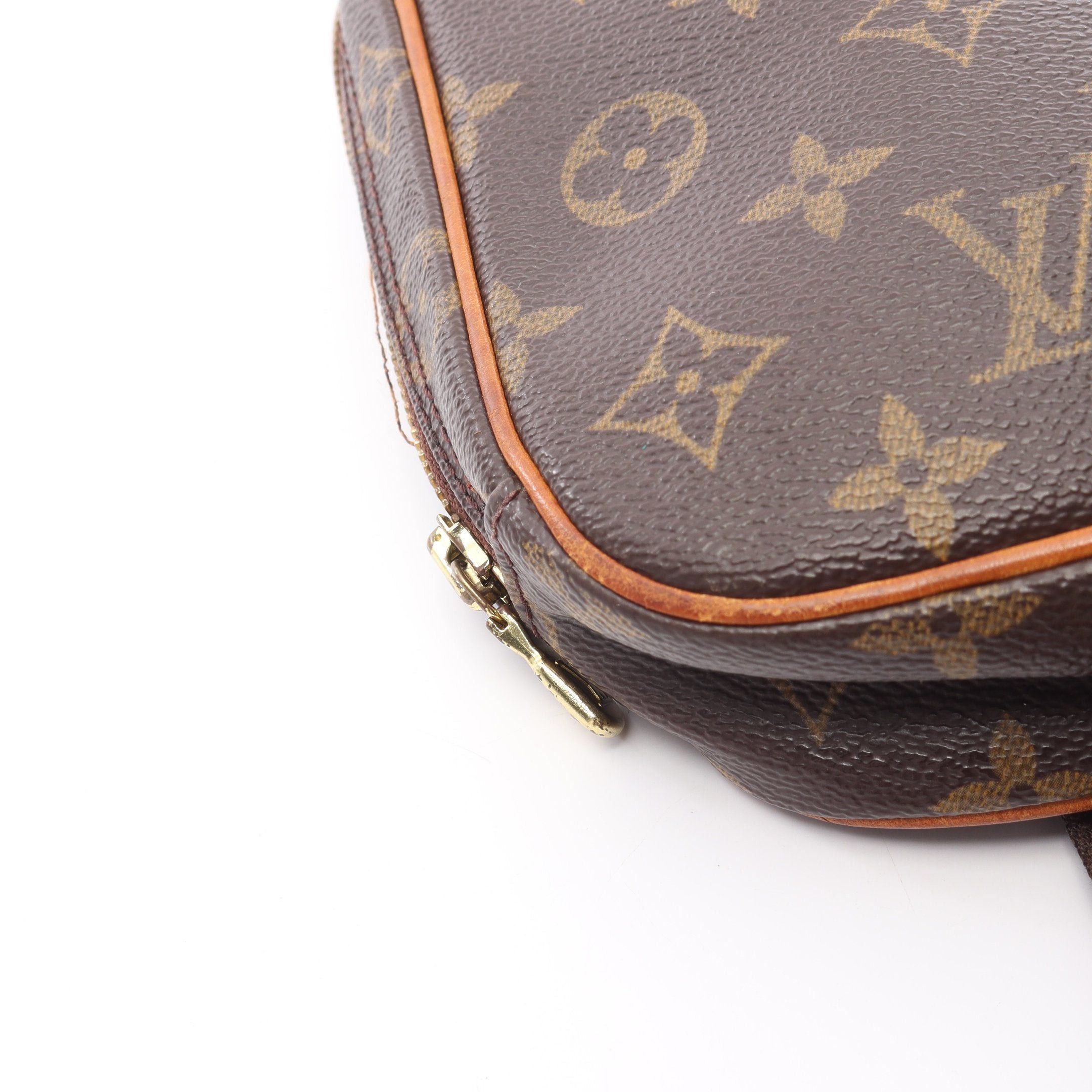 Louis Vuitton Louis Vuitton Pochette Ganju Monogram Body Bag Leather Brown Size ONE SIZE - 10 Thumbnail