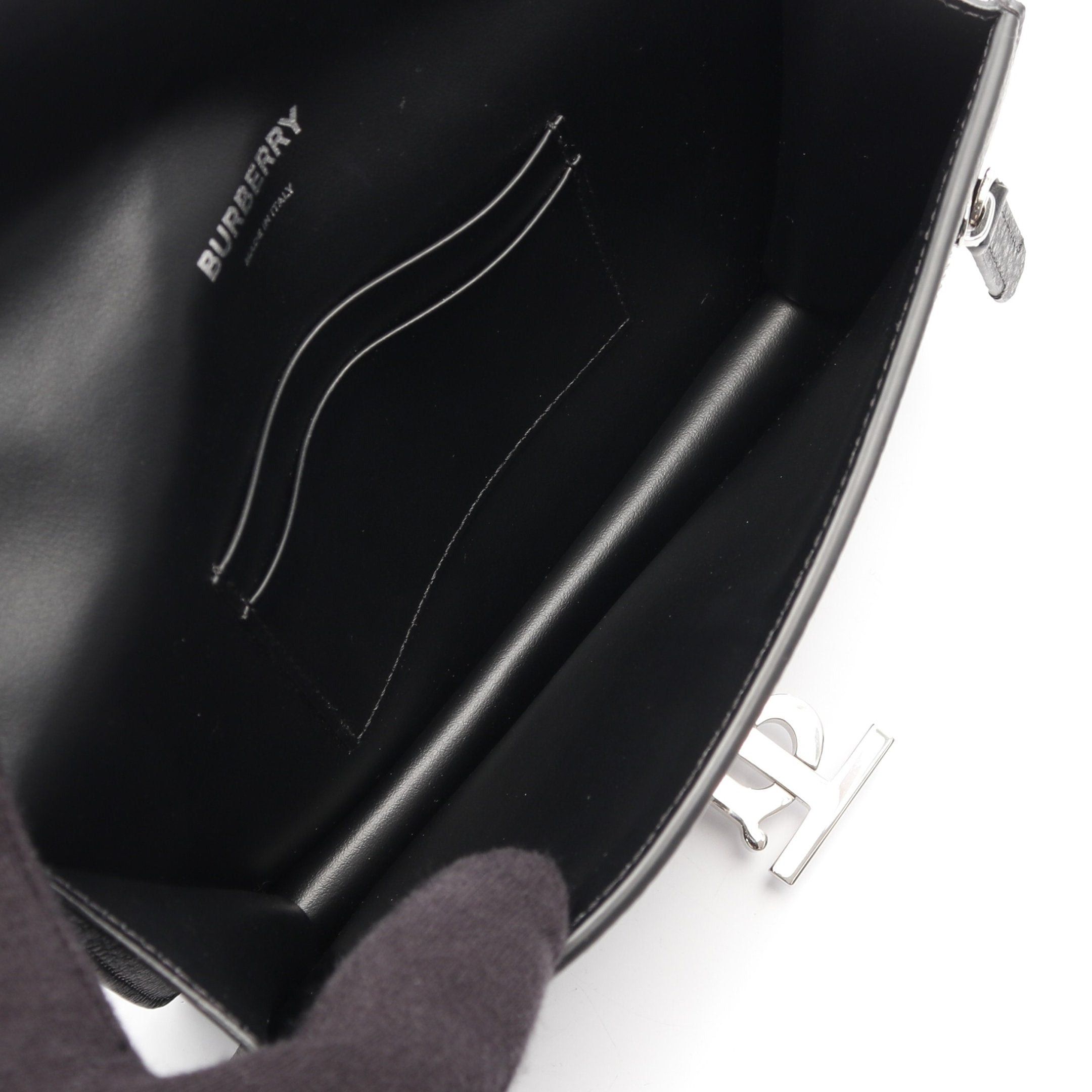 Burberry Burberry Tb Shoulder Bag Leather Black Size ONE SIZE - 3 Thumbnail