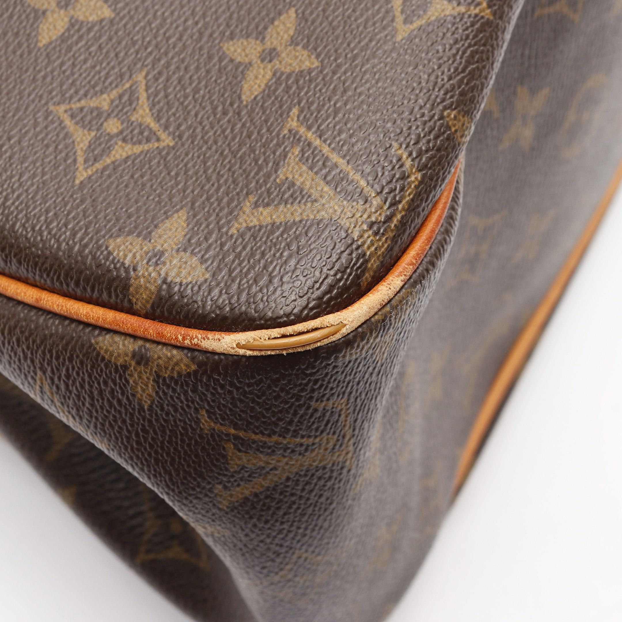 Louis Vuitton Louis Vuitton Batignolles Horizontal Monogram Shoulder Bag Leather Brown Size ONE SIZE - 6 Thumbnail