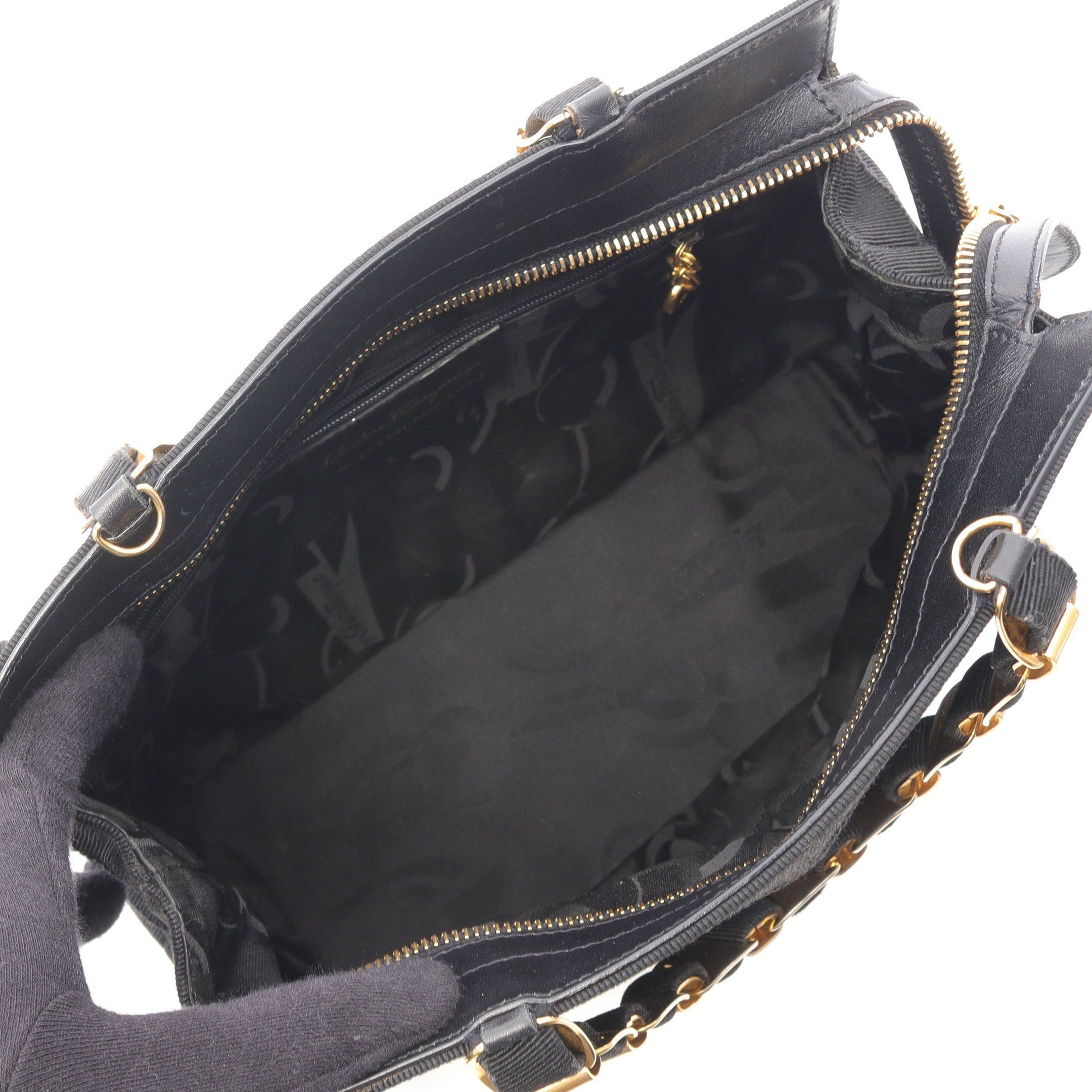 Salvatore Ferragamo Salvatore Ferragamo Vala Chain Handbag Nylon Leather Black Size ONE SIZE - 3 Thumbnail