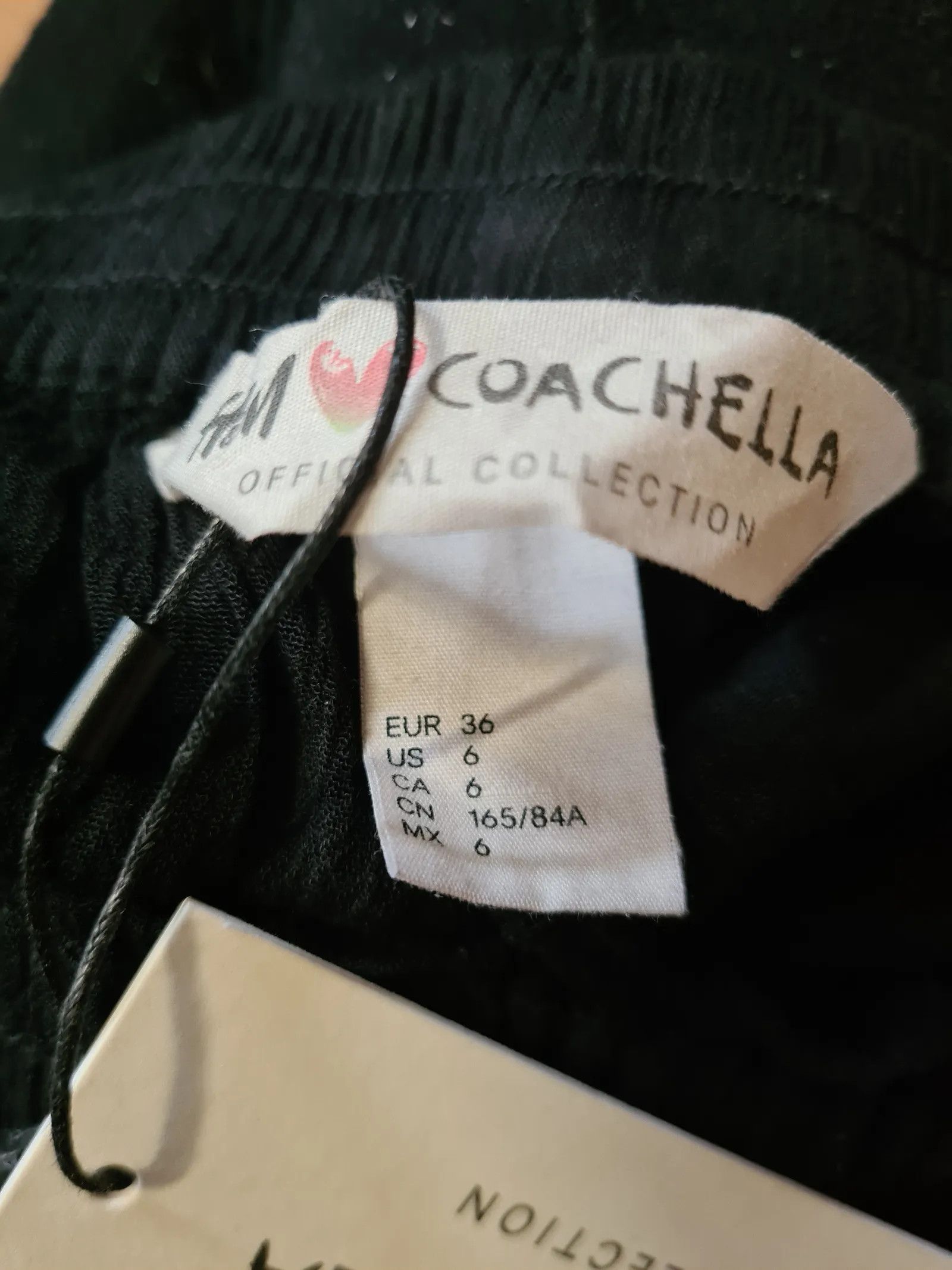 H&M H&M x coachella Shorts Size 26" / US 2 / IT 38 - 3 Thumbnail