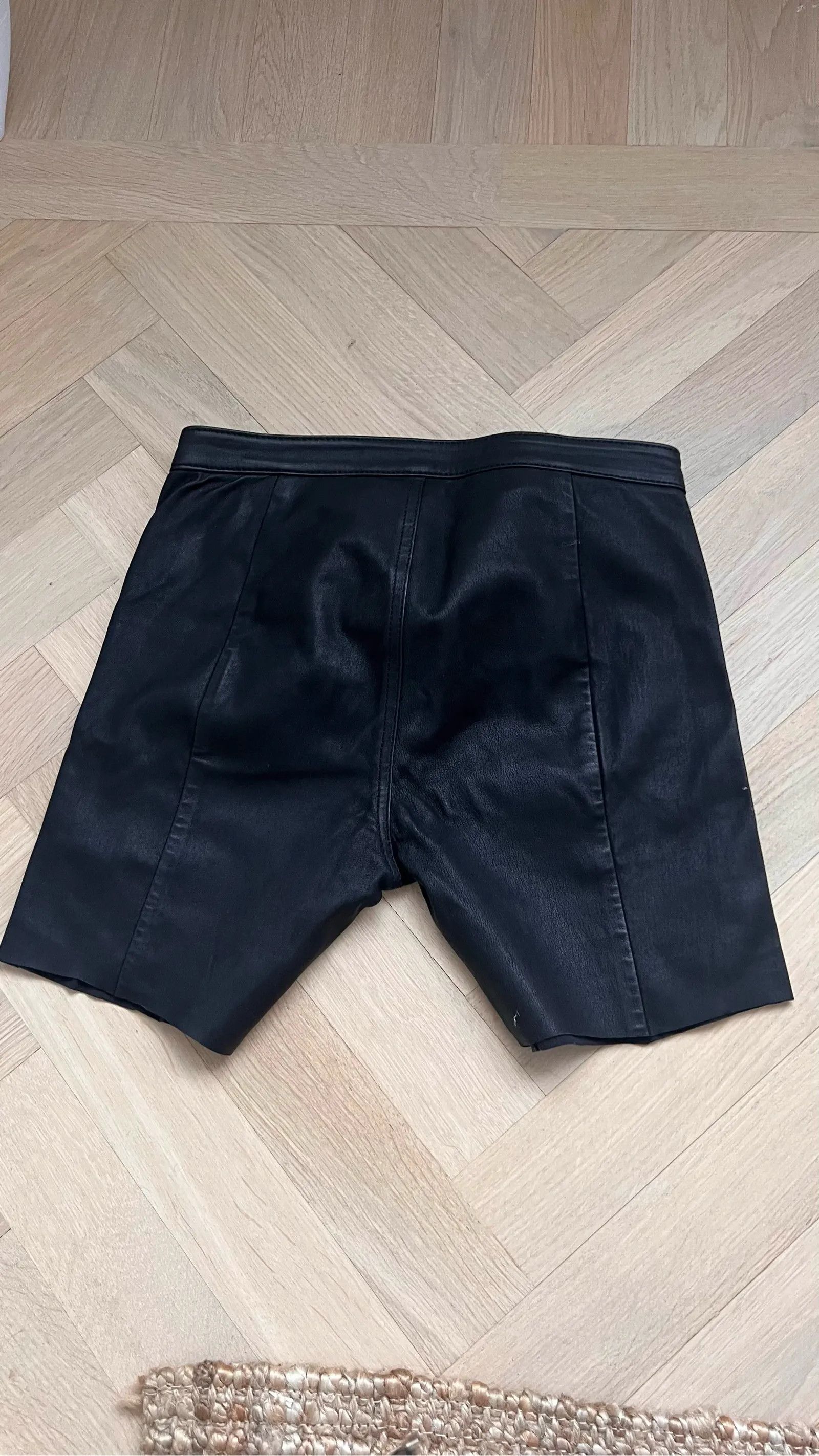 & Other Stories & Other Stories Shorts Size 25" / US 0 / IT 36 - 4 Thumbnail