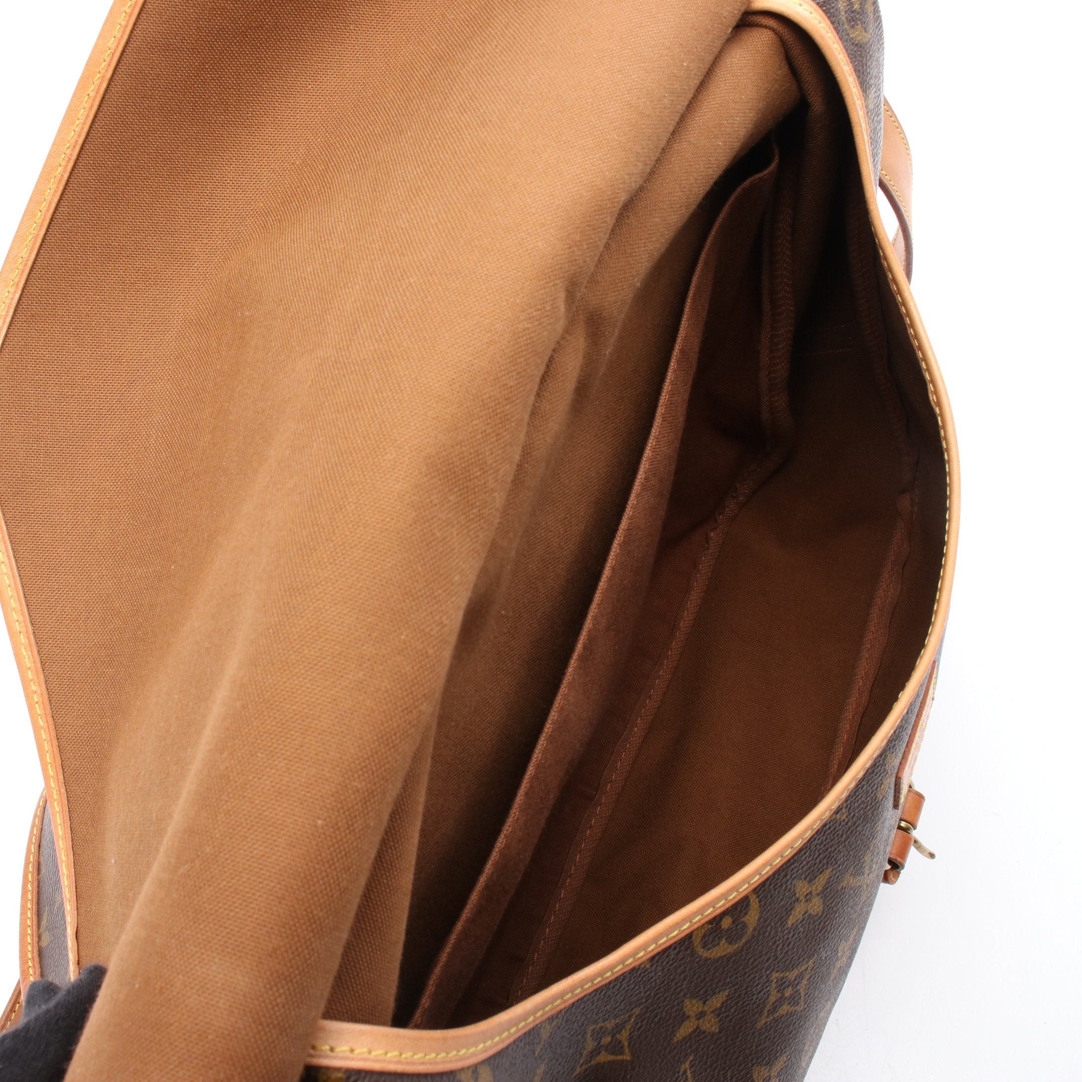 Louis Vuitton Louis Vuitton Saumur 35 Monogram Shoulder Bag Leather Brown Size ONE SIZE - 3 Thumbnail