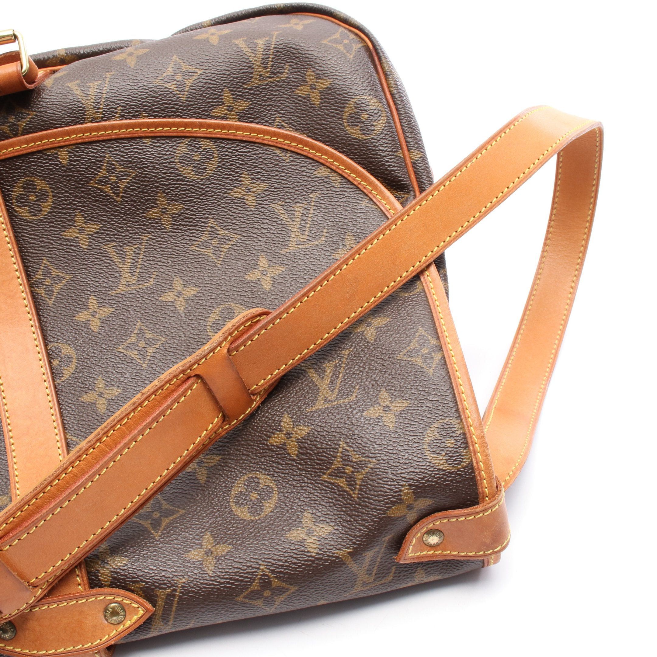 Louis Vuitton Louis Vuitton Saumur 35 Monogram Shoulder Bag Leather Brown Size ONE SIZE - 7 Thumbnail