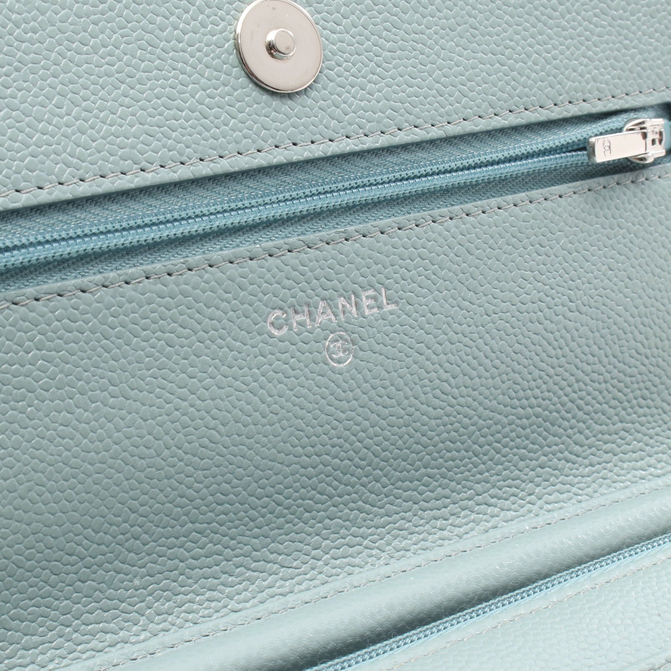 Chanel Chanel Matelasse Chain Wallet Caviar Skin Light Green Silver Hardware Size ONE SIZE - 4 Thumbnail
