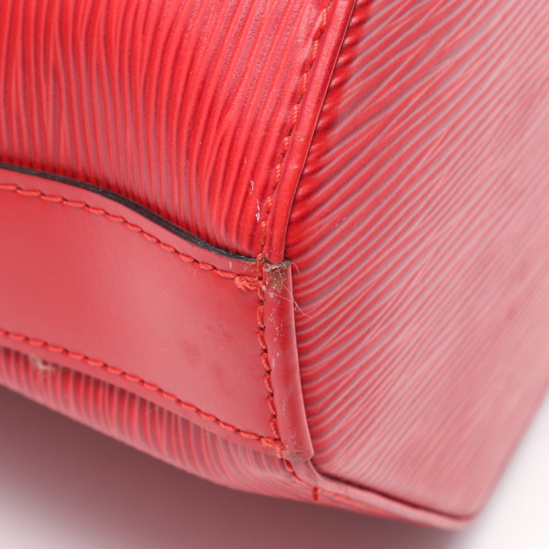 Louis Vuitton Louis Vuitton Sac De Paul Pm Epi Castilian Red Shoulder Bag Leather Size ONE SIZE - 6 Thumbnail