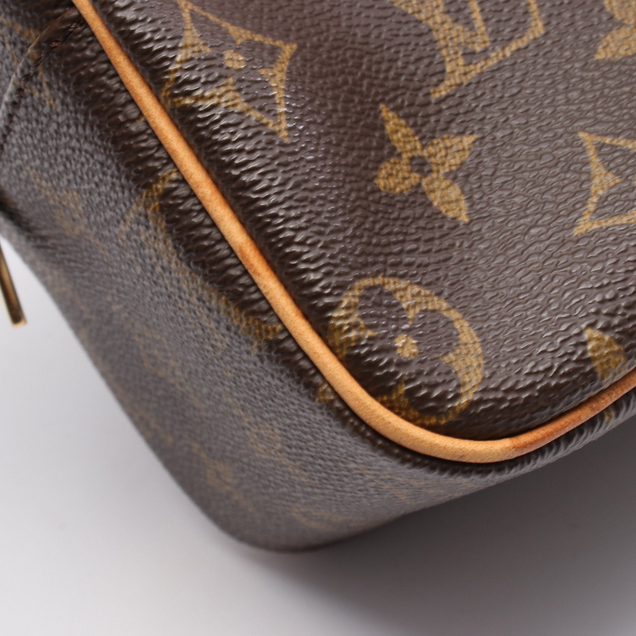 Louis Vuitton Louis Vuitton Cite Mm Monogram Shoulder Bag Leather Brown Size ONE SIZE - 10 Thumbnail