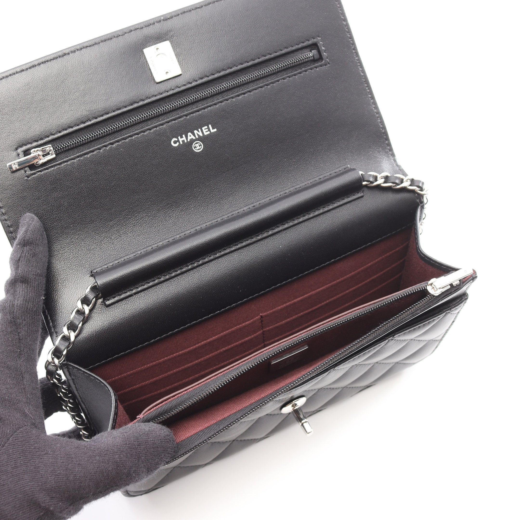 Chanel Chanel Matelasse Chain Wallet Lambskin Black Silver Hardware Size ONE SIZE - 3 Thumbnail