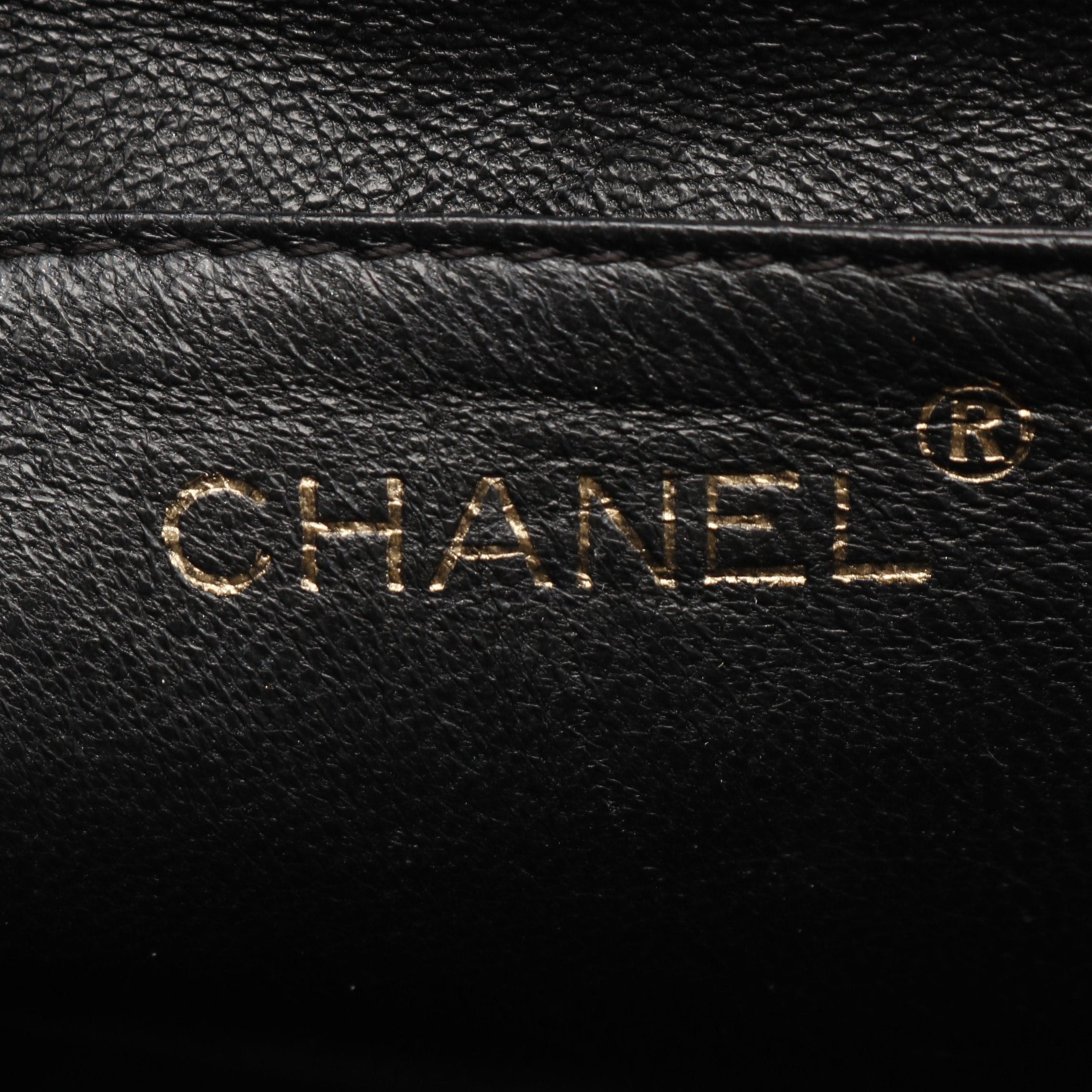 Chanel Chanel Matelasse Handbag Caviar Skin Black Gold Hardware Size ONE SIZE - 4 Thumbnail