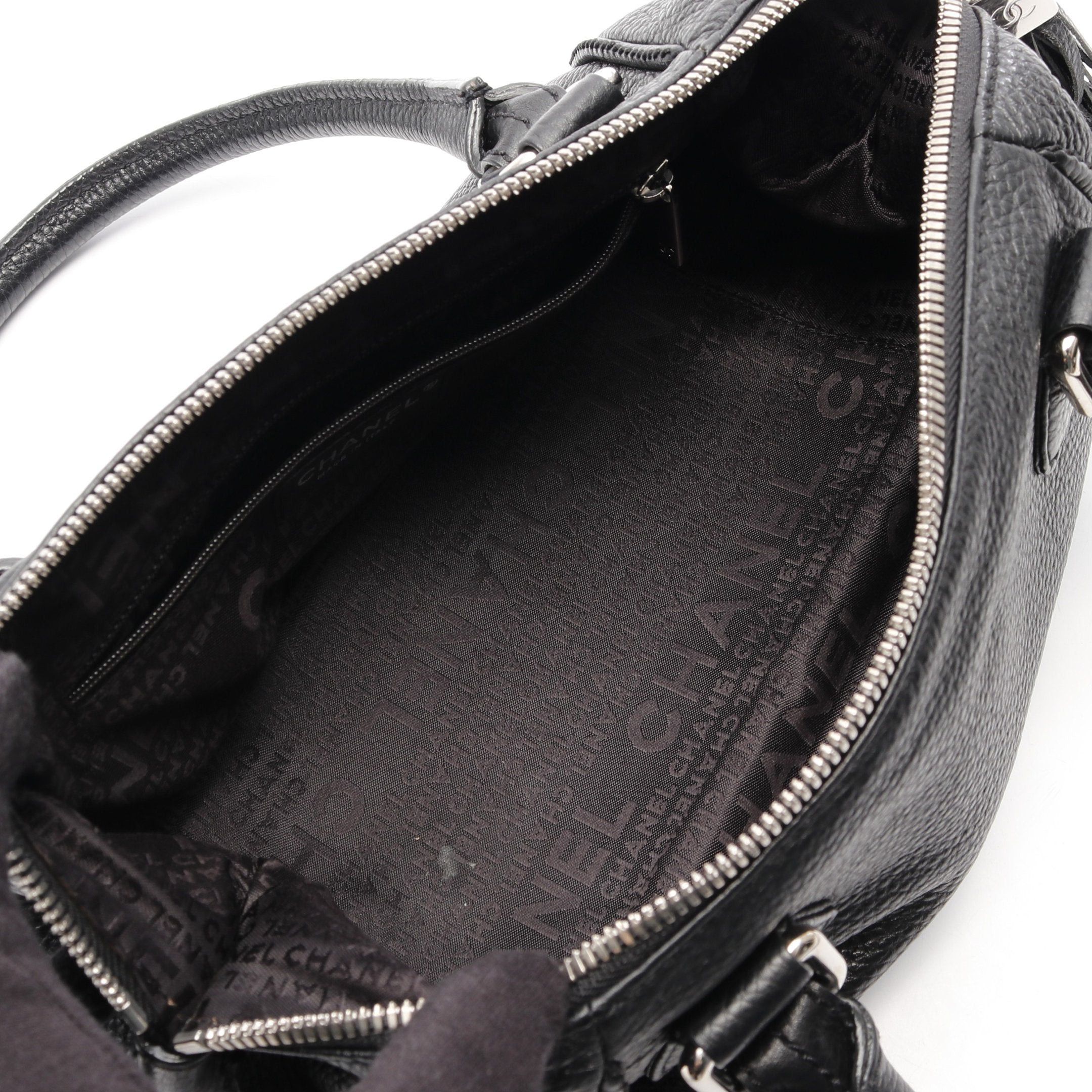 Chanel Chanel Logo Handbag Caviar Skin Black Silver Hardware Size ONE SIZE - 3 Thumbnail