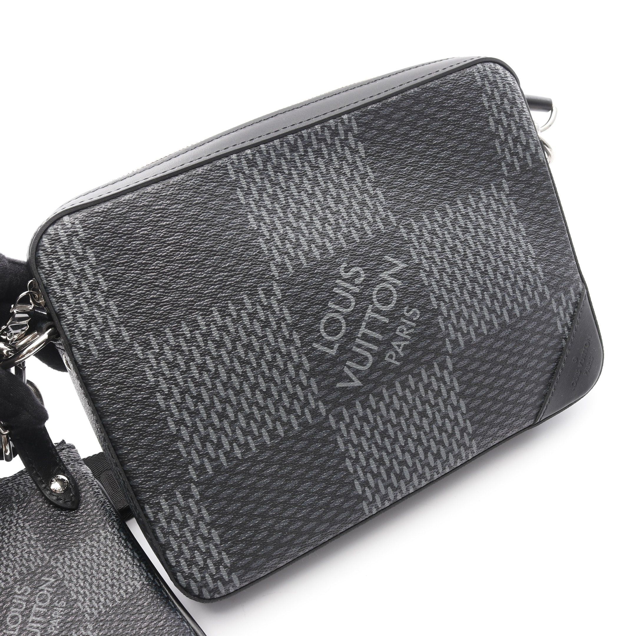 Louis Vuitton Louis Vuitton Trio Messenger Damier Graphite Shoulder Bag Leather Black Size ONE SIZE - 5 Thumbnail