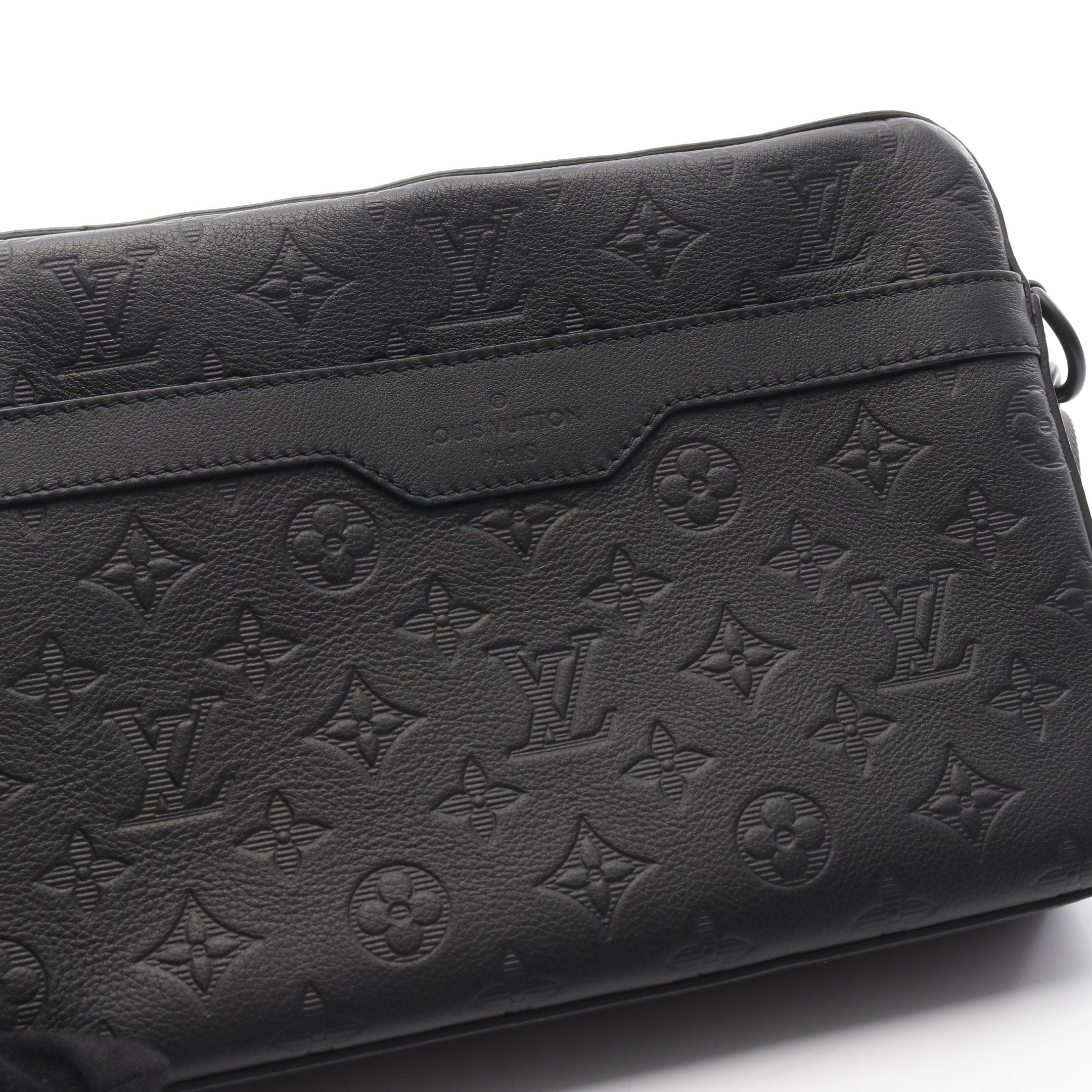 Louis Vuitton Louis Vuitton Trio Messenger Monogram Shadow Shoulder Bag Leather Black Size ONE SIZE - 6 Thumbnail