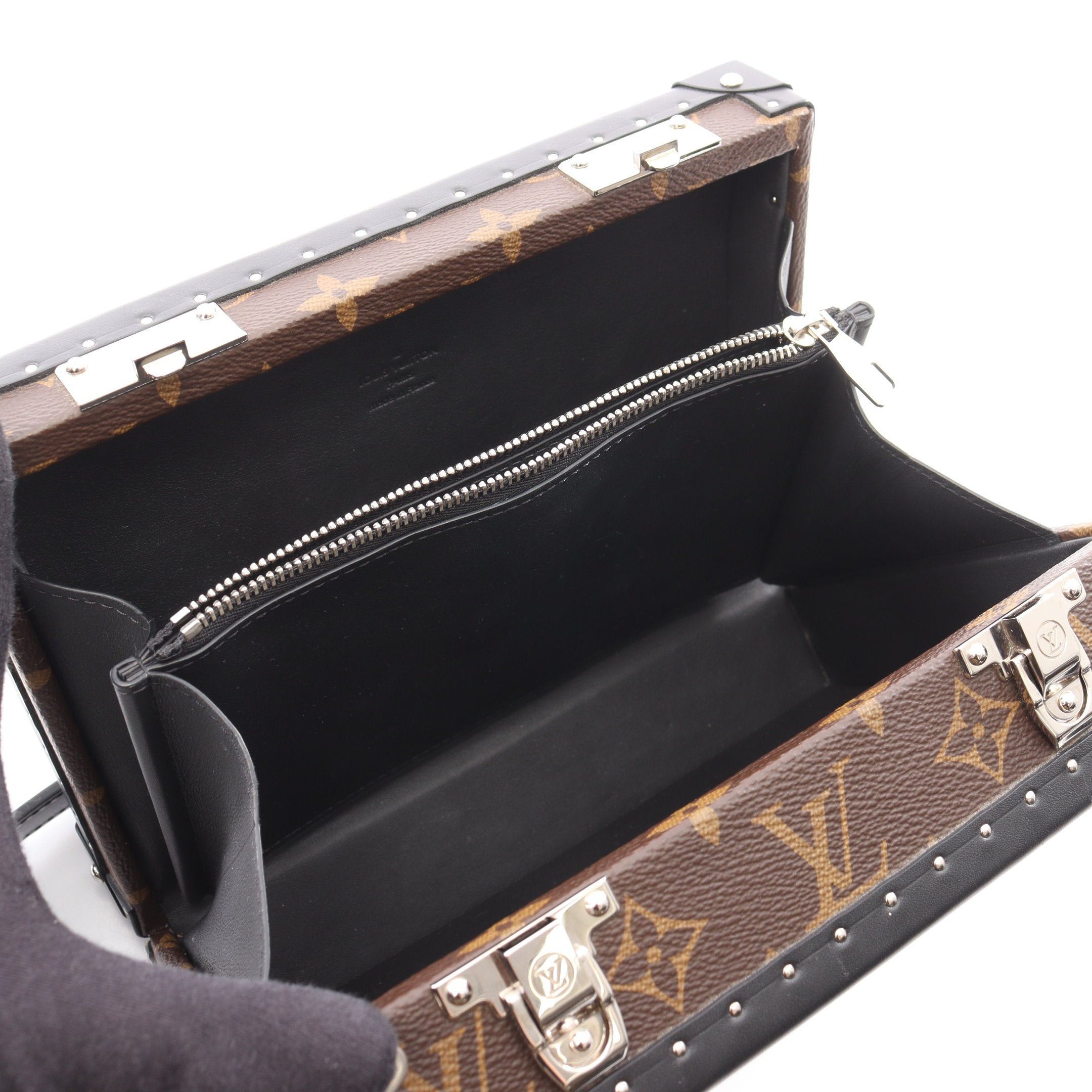 Louis Vuitton Louis Vuitton Clutch Box Monogram Macassar Shoulder Bag Leather Brown Black Size ONE SIZE - 3 Thumbnail