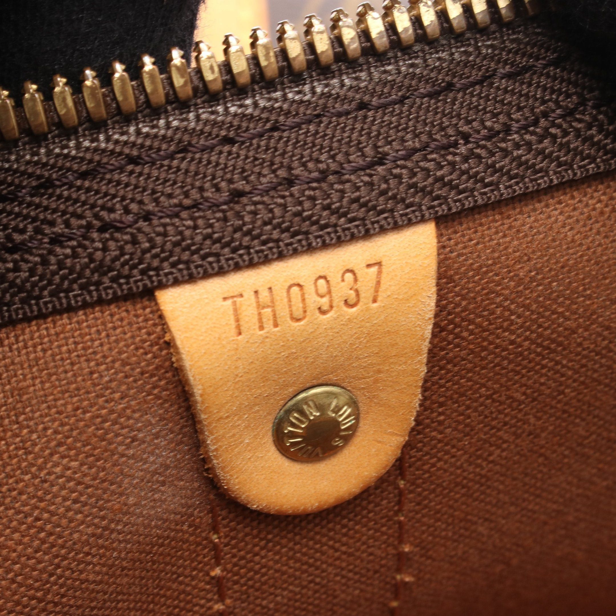 Louis Vuitton Louis Vuitton Keepall 50 Monogram Boston Bag Leather Brown Size ONE SIZE - 5 Thumbnail