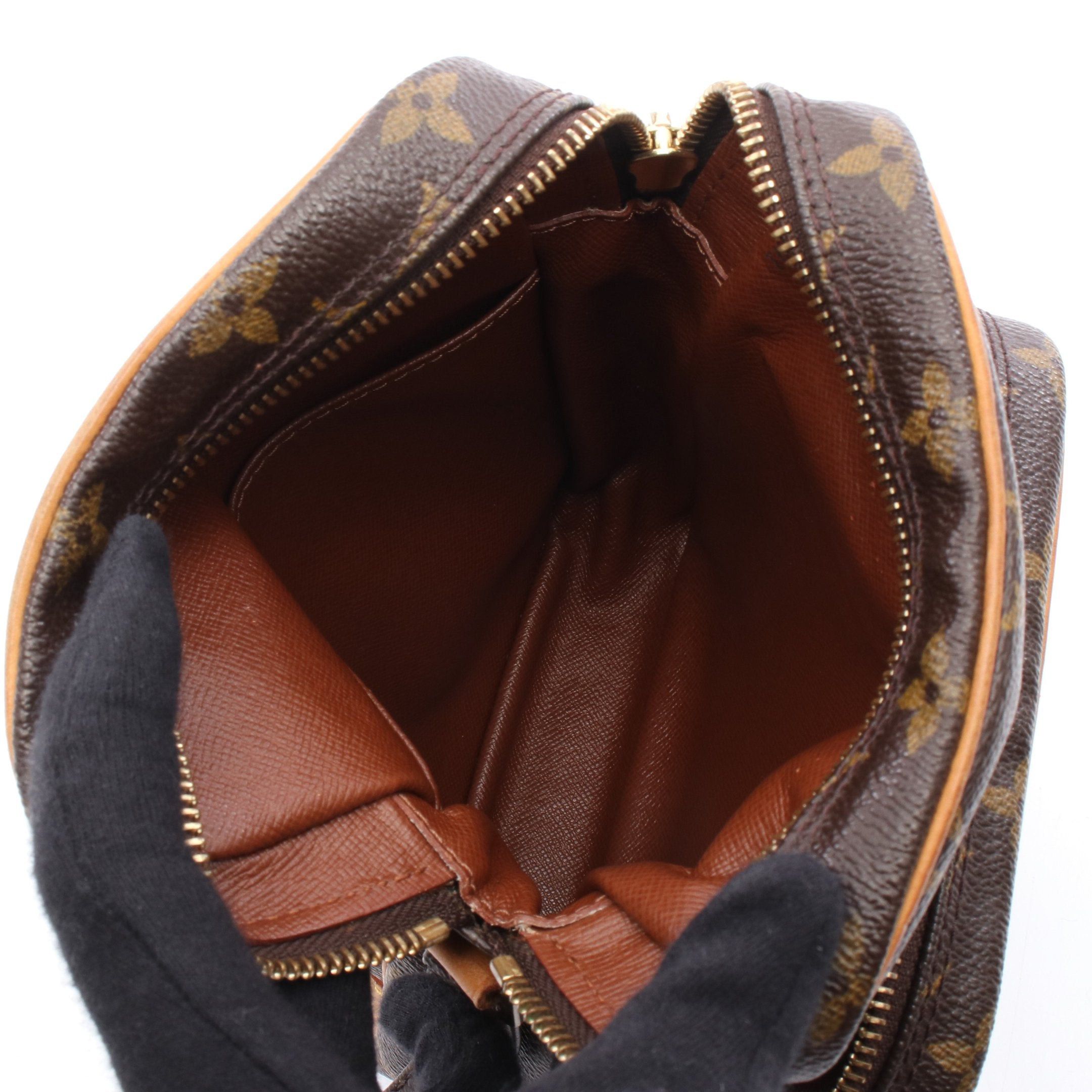 Louis Vuitton Louis Vuitton Amazon Monogram Shoulder Bag Leather Brown Size ONE SIZE - 3 Thumbnail