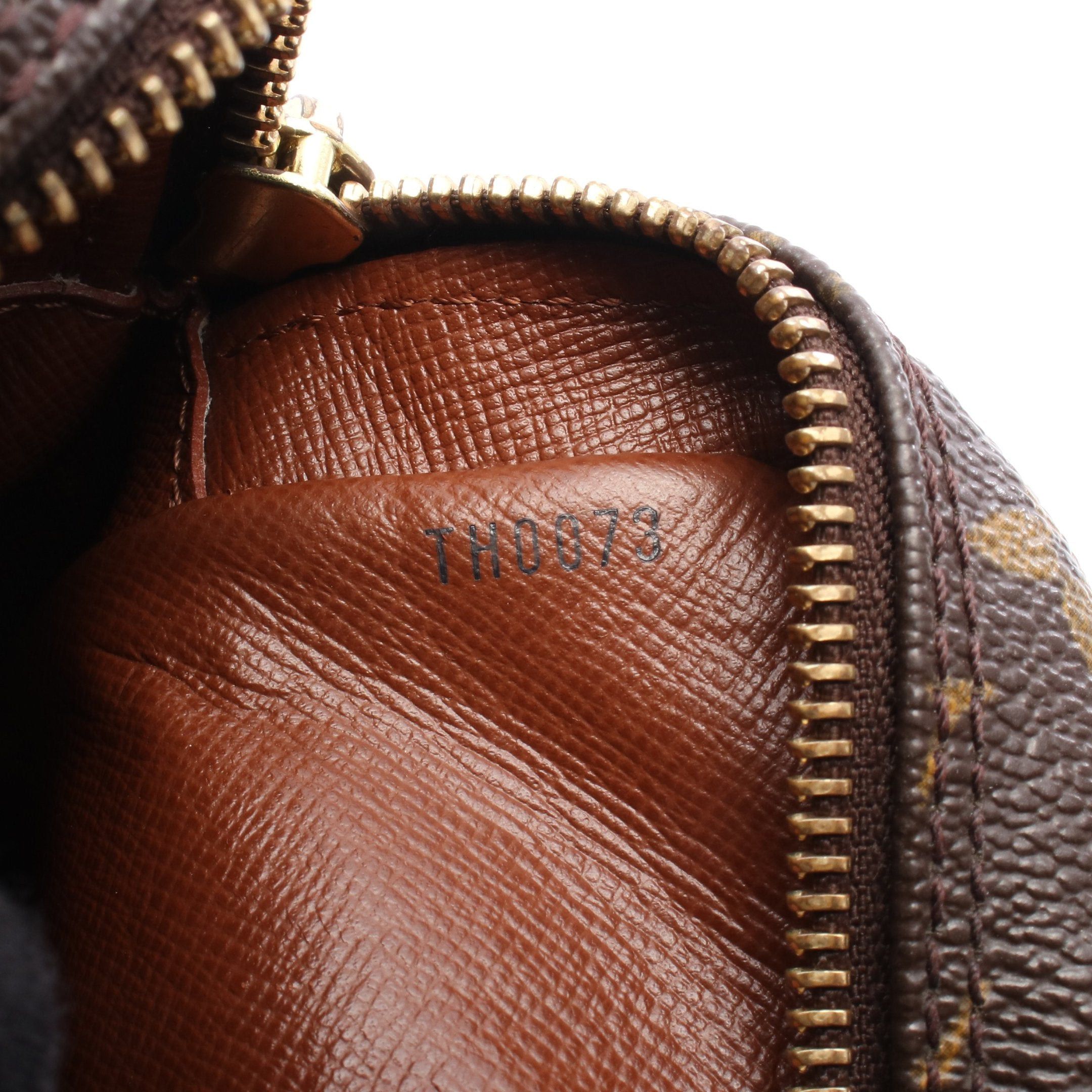 Louis Vuitton Louis Vuitton Amazon Monogram Shoulder Bag Leather Brown Size ONE SIZE - 5 Thumbnail