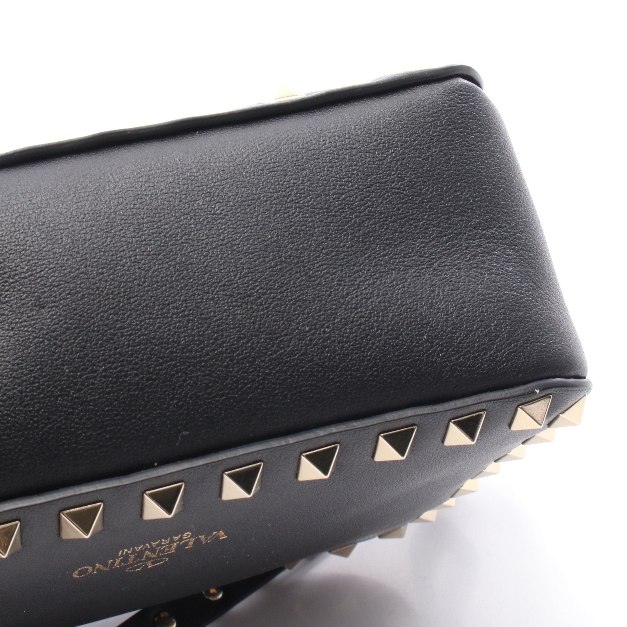 Valentino Valentino Rockstud Shoulder Bag Leather Black Size ONE SIZE - 5 Thumbnail