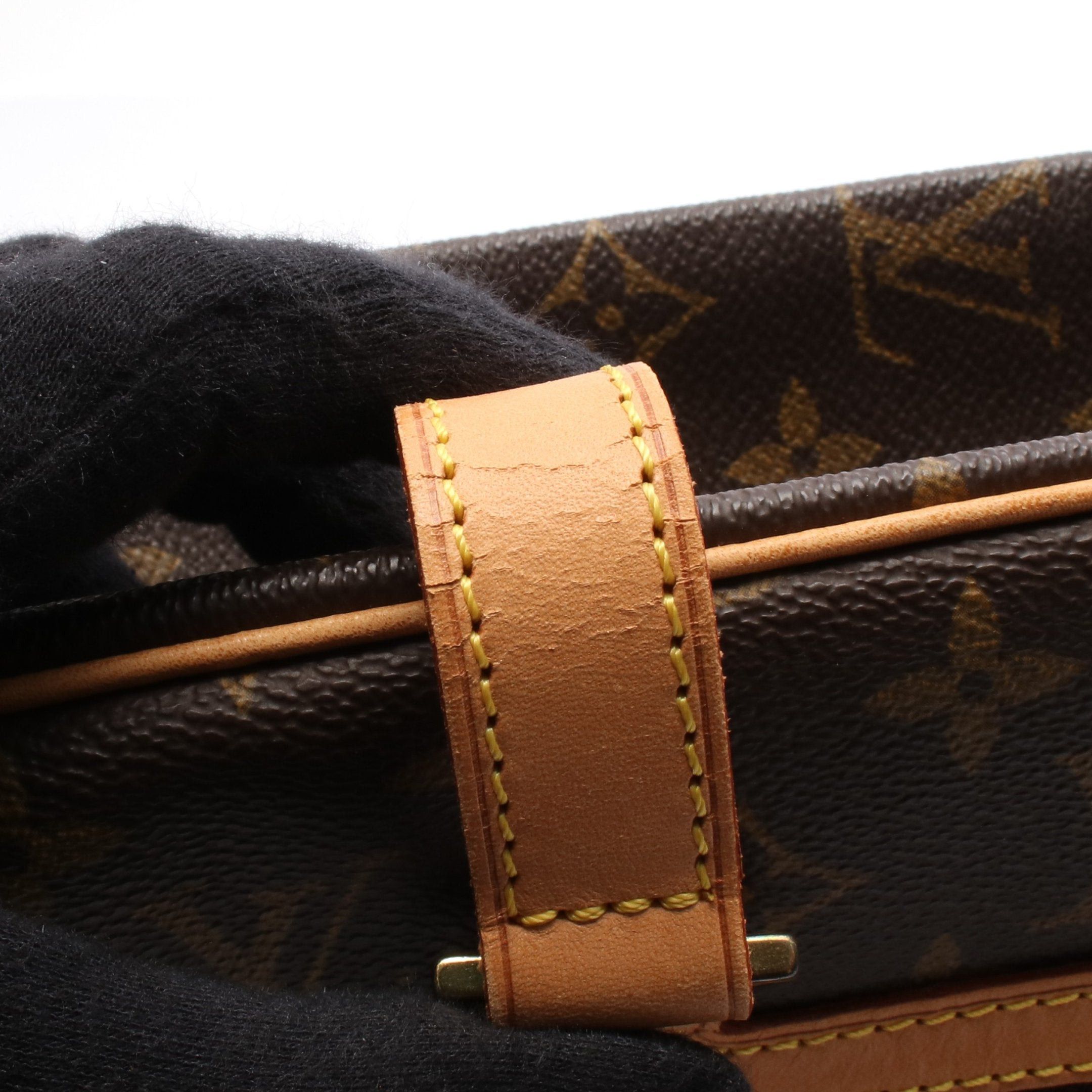 Louis Vuitton Louis Vuitton Cite Gm Monogram Shoulder Bag Leather Brown Size ONE SIZE - 9 Thumbnail