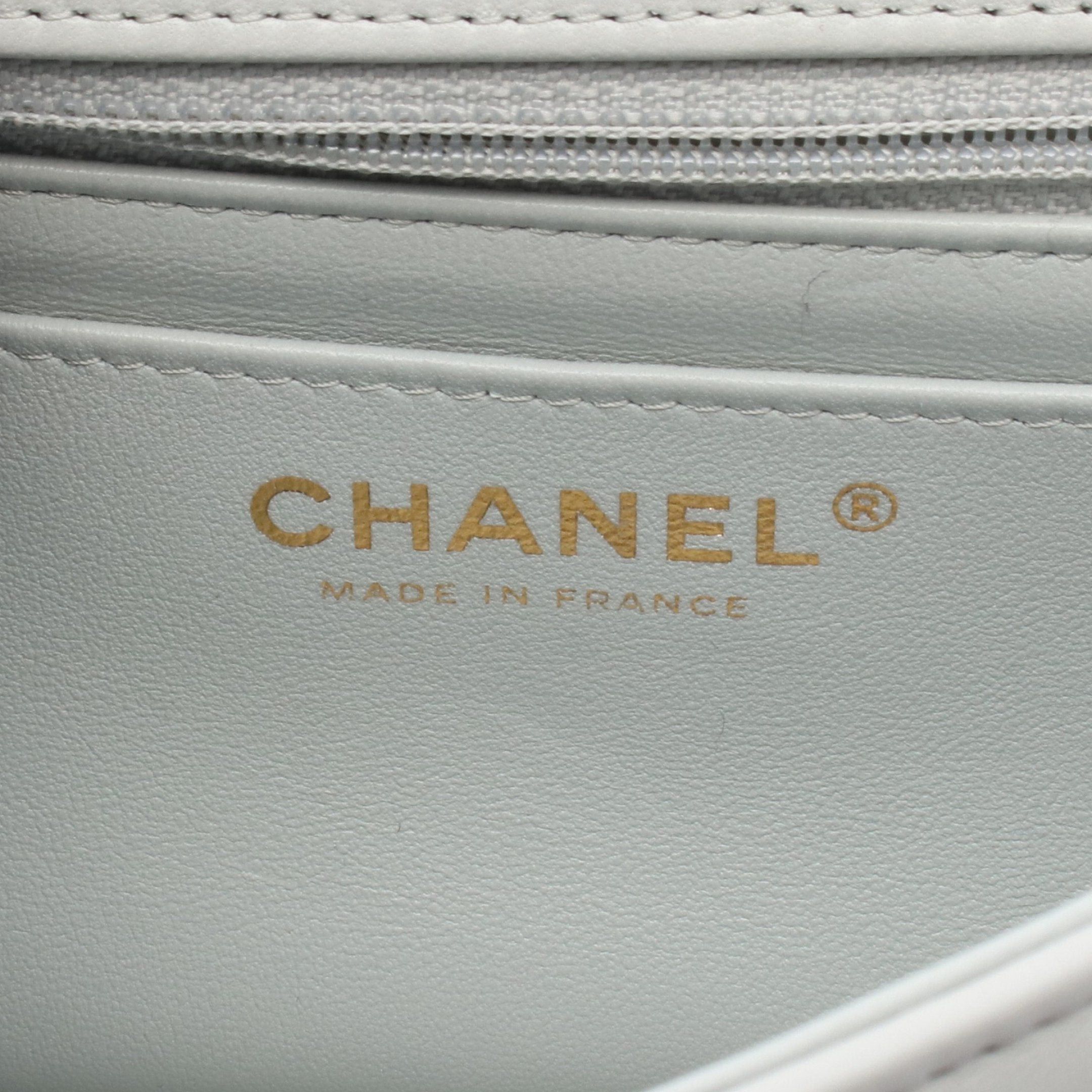 Chanel Chanel Mini Matelasse 20 Chain Shoulder Bag Leather Light Blue Gold Hardware Size ONE SIZE - 4 Thumbnail