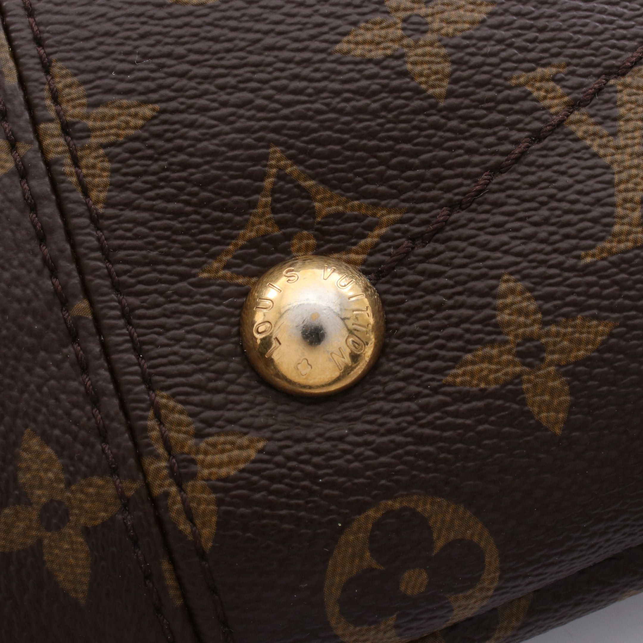 Louis Vuitton Louis Vuitton Artsy Mm Monogram Shoulder Bag Leather Brown Size ONE SIZE - 8 Thumbnail