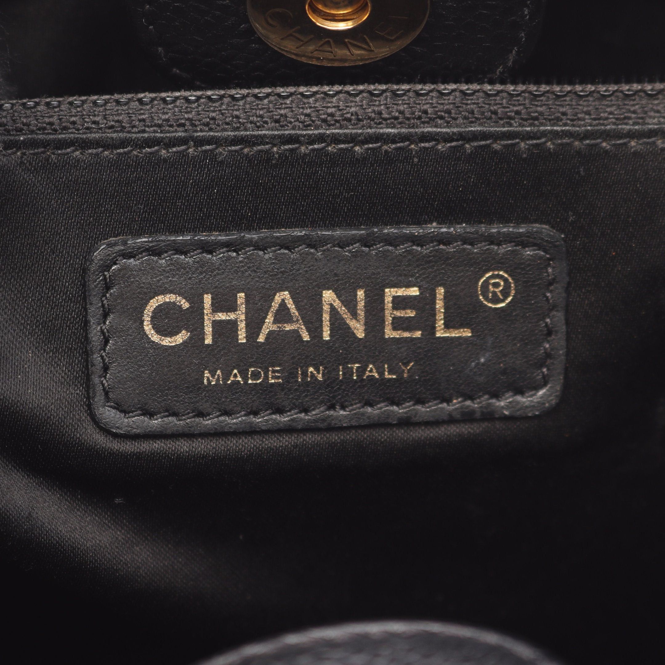 Chanel Chanel Matelasse Pst Chain Shoulder Bag Tote Caviar Skin Black Gold Hardware Size ONE SIZE - 4 Thumbnail