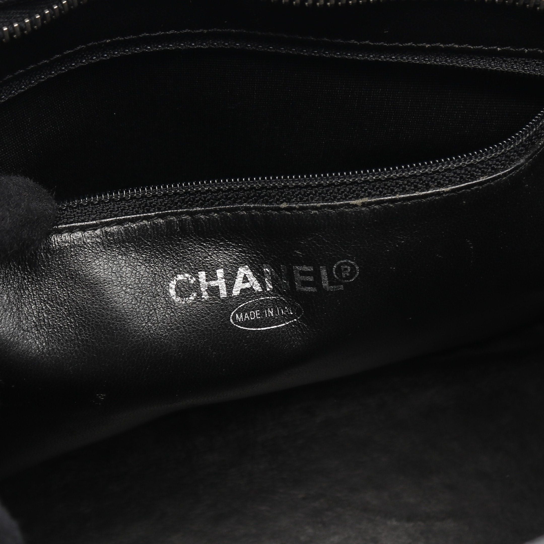 Chanel Chanel Reissue Tote Handbag Bag Caviar Skin Black Silver Hardware Size ONE SIZE - 4 Thumbnail
