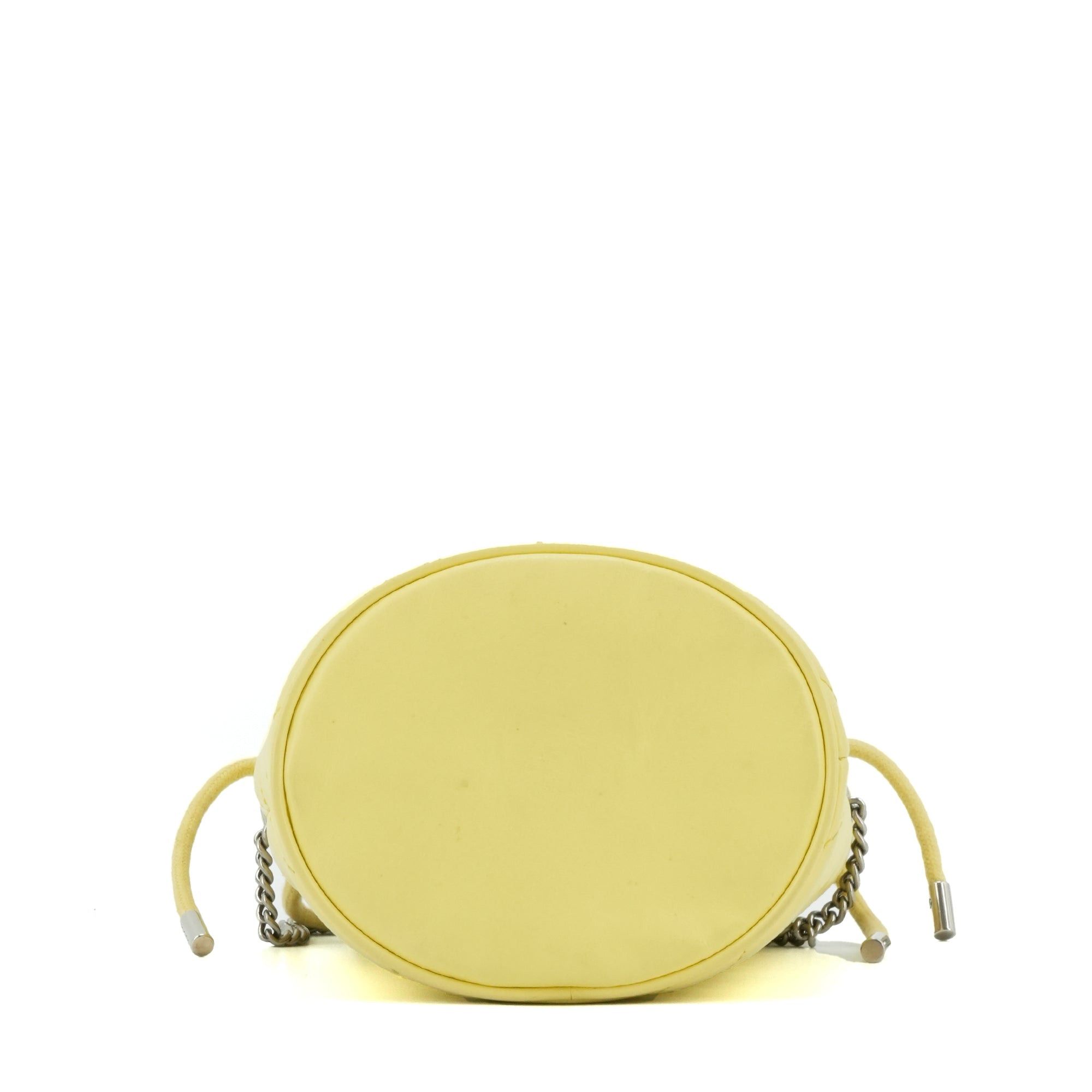 Gucci GUCCI - Gucci GG Marmont Quilted Bucket Shoulder Bag in Pastel Yellow Leather Size ONE SIZE - 4 Thumbnail