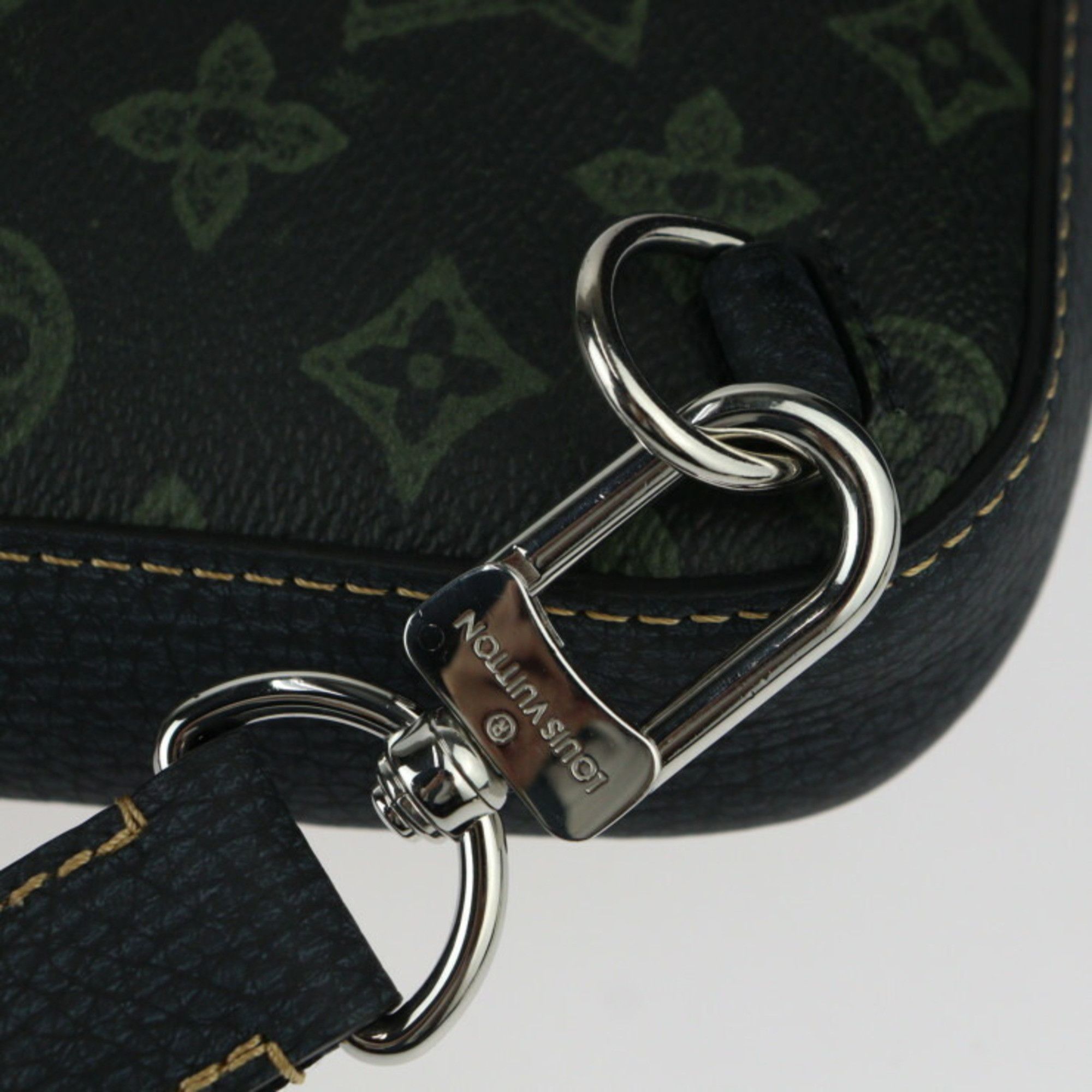 Louis Vuitton Louis Vuitton Avenue Sling clutch Size ONE SIZE - 6 Thumbnail