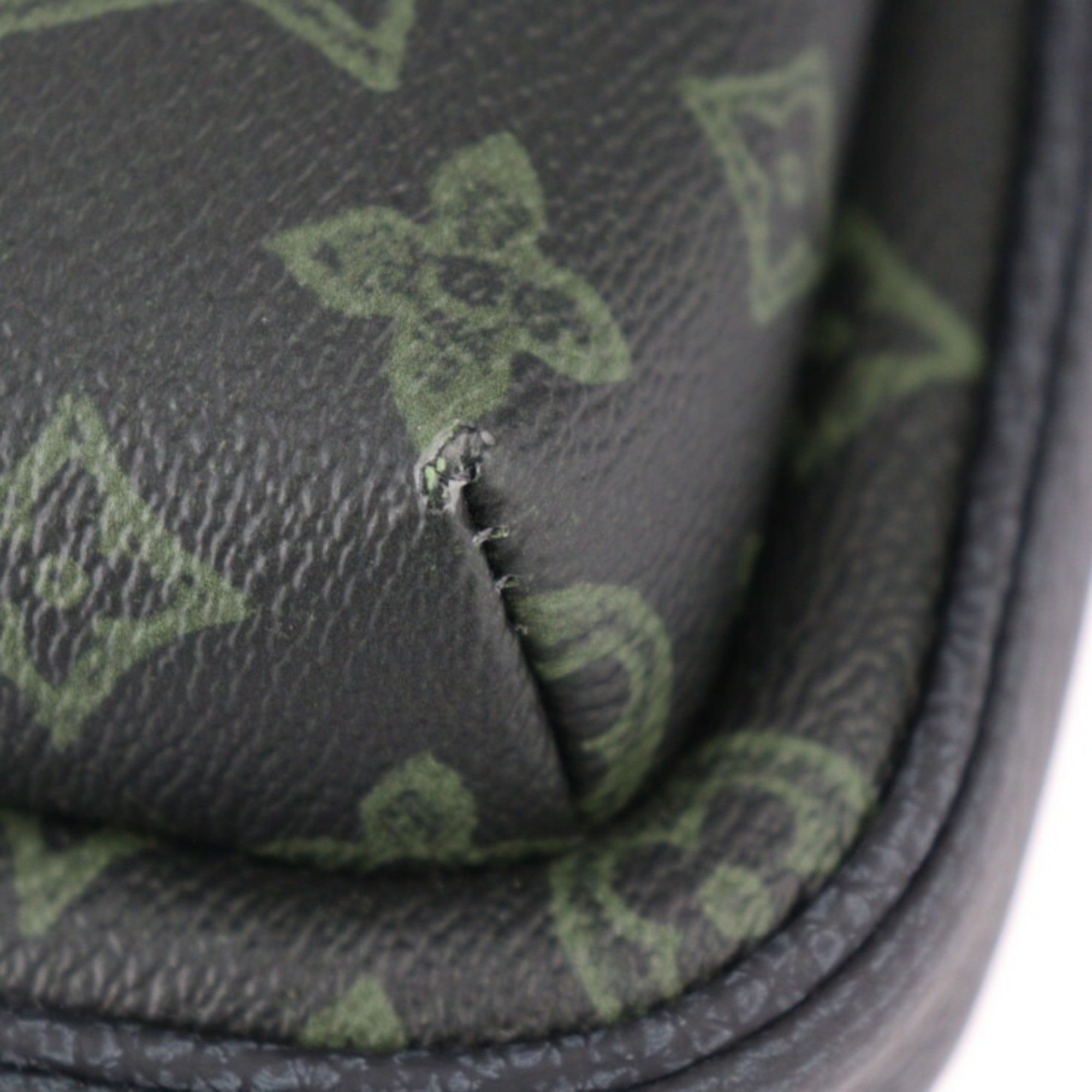 Louis Vuitton Louis Vuitton Avenue Sling clutch Size ONE SIZE - 4 Thumbnail