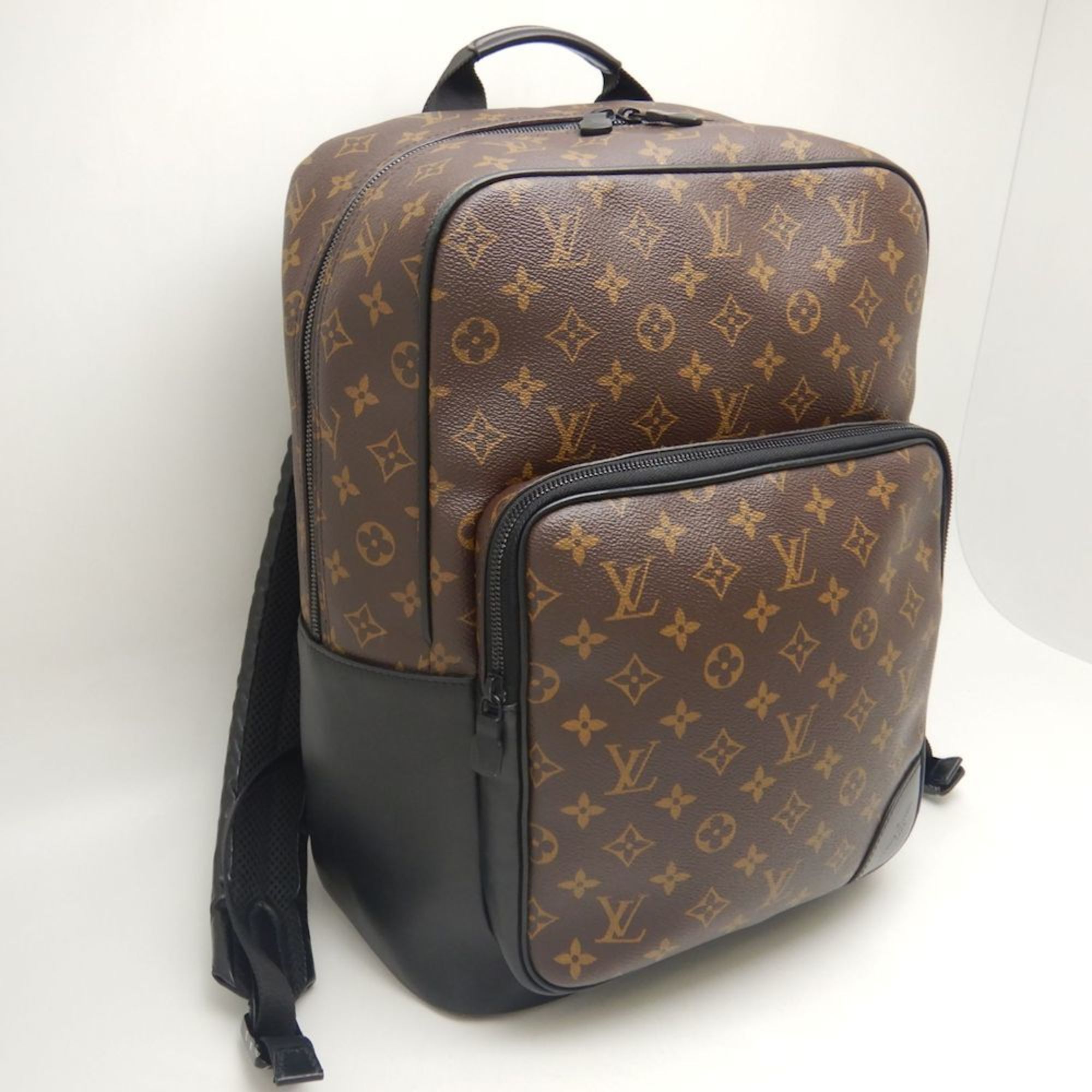 Louis Vuitton Louis Vuitton Dean backpack Size ONE SIZE - 10 Thumbnail