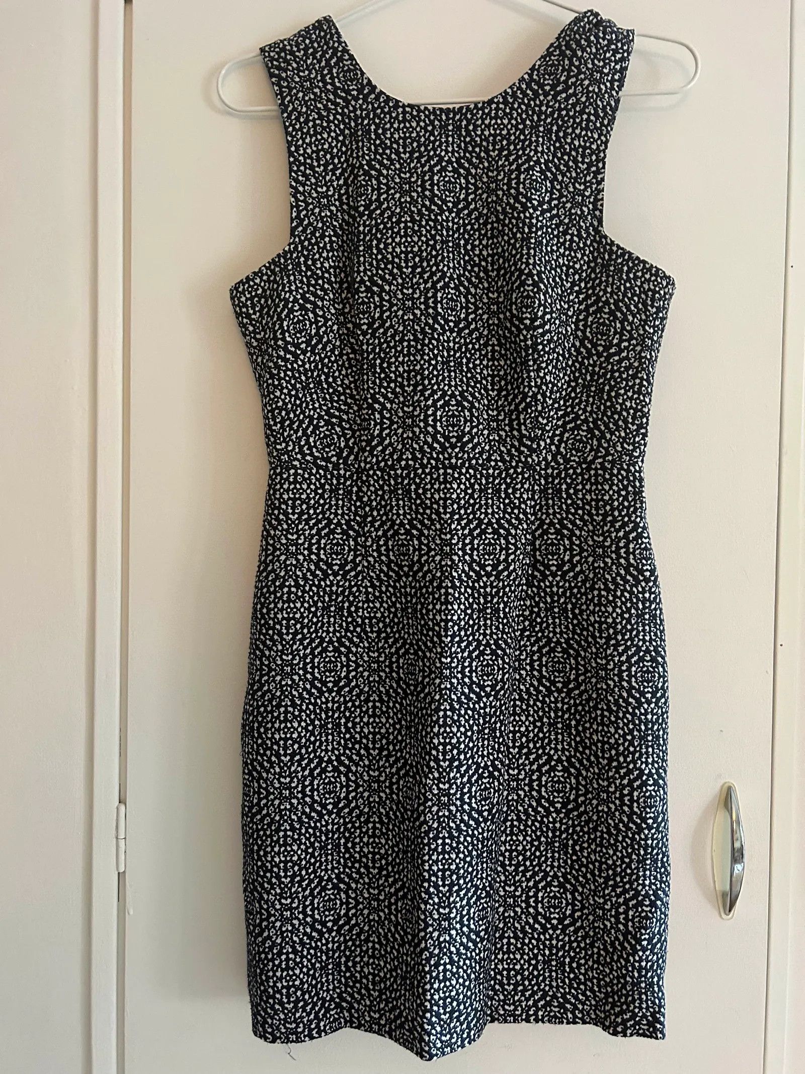 H&M H&M Dress Size XS / US 0-2 / IT 36-38 - 4 Thumbnail