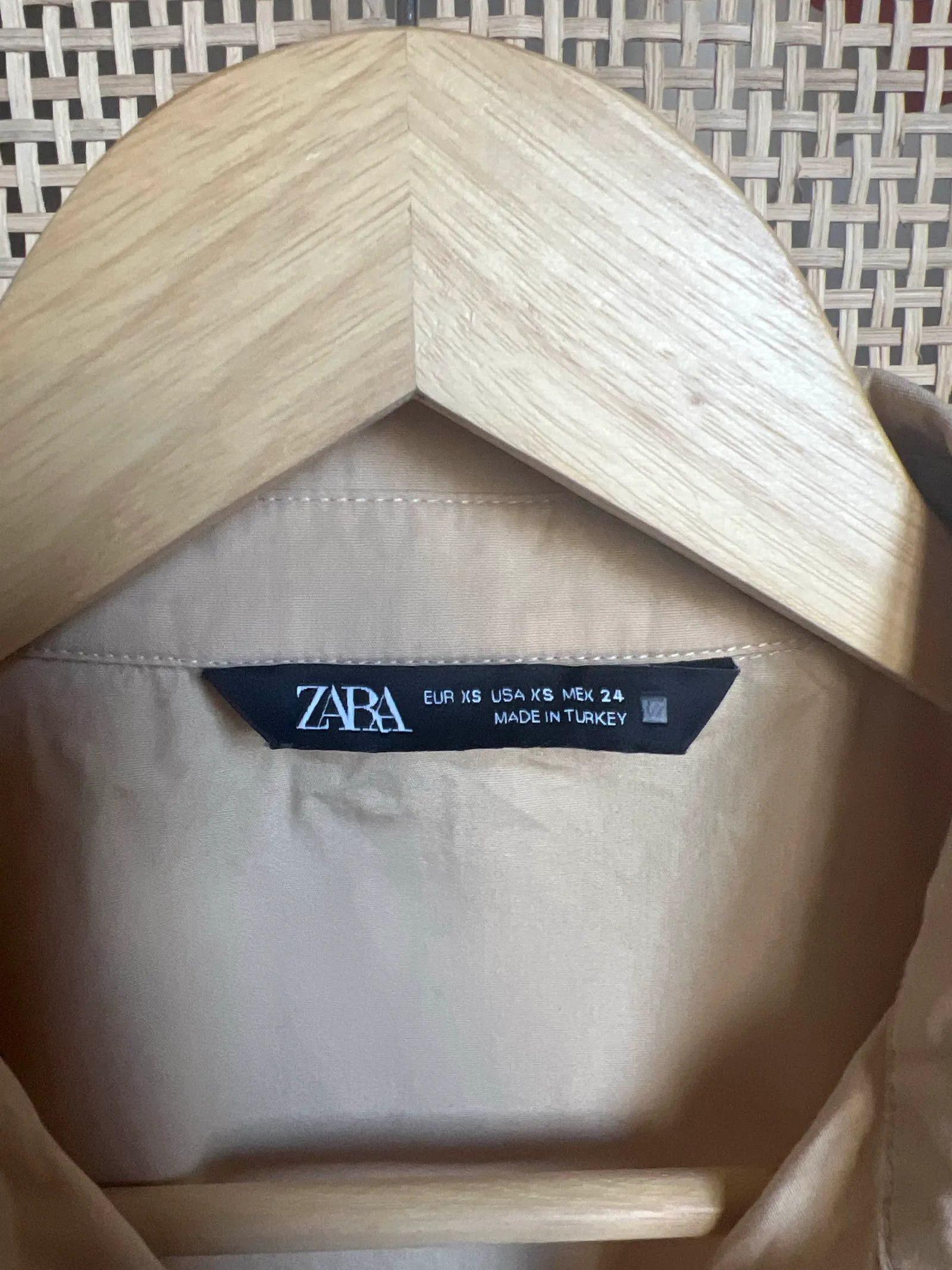 Zara Zara Shirt Size XS / US 0-2 / IT 36-38 - 2 Thumbnail
