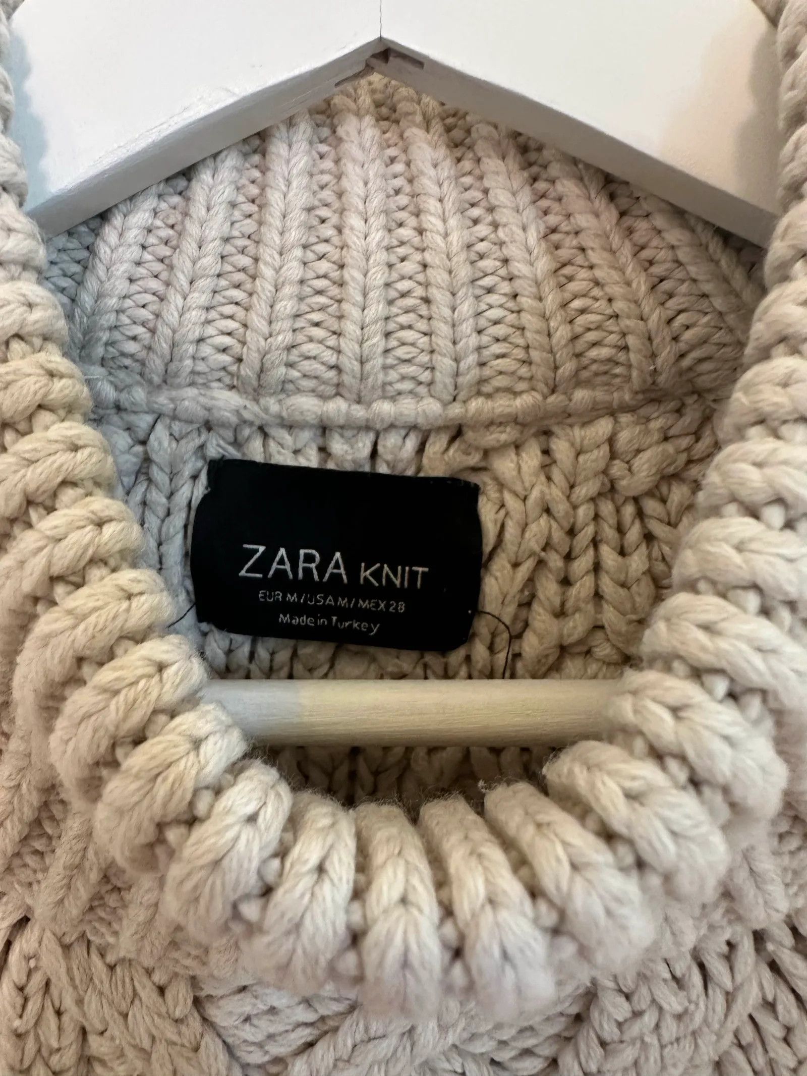 Zara Zara Sweater Size M / US 6-8 / IT 42-44 - 4 Thumbnail